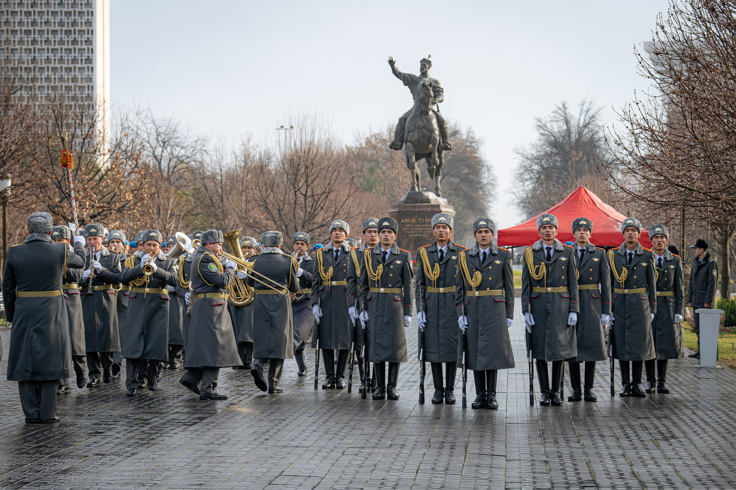 В Ташкенте прошел парад ко Дню защитников Родины. Георгий Намазов | Фотограф в Ташкенте