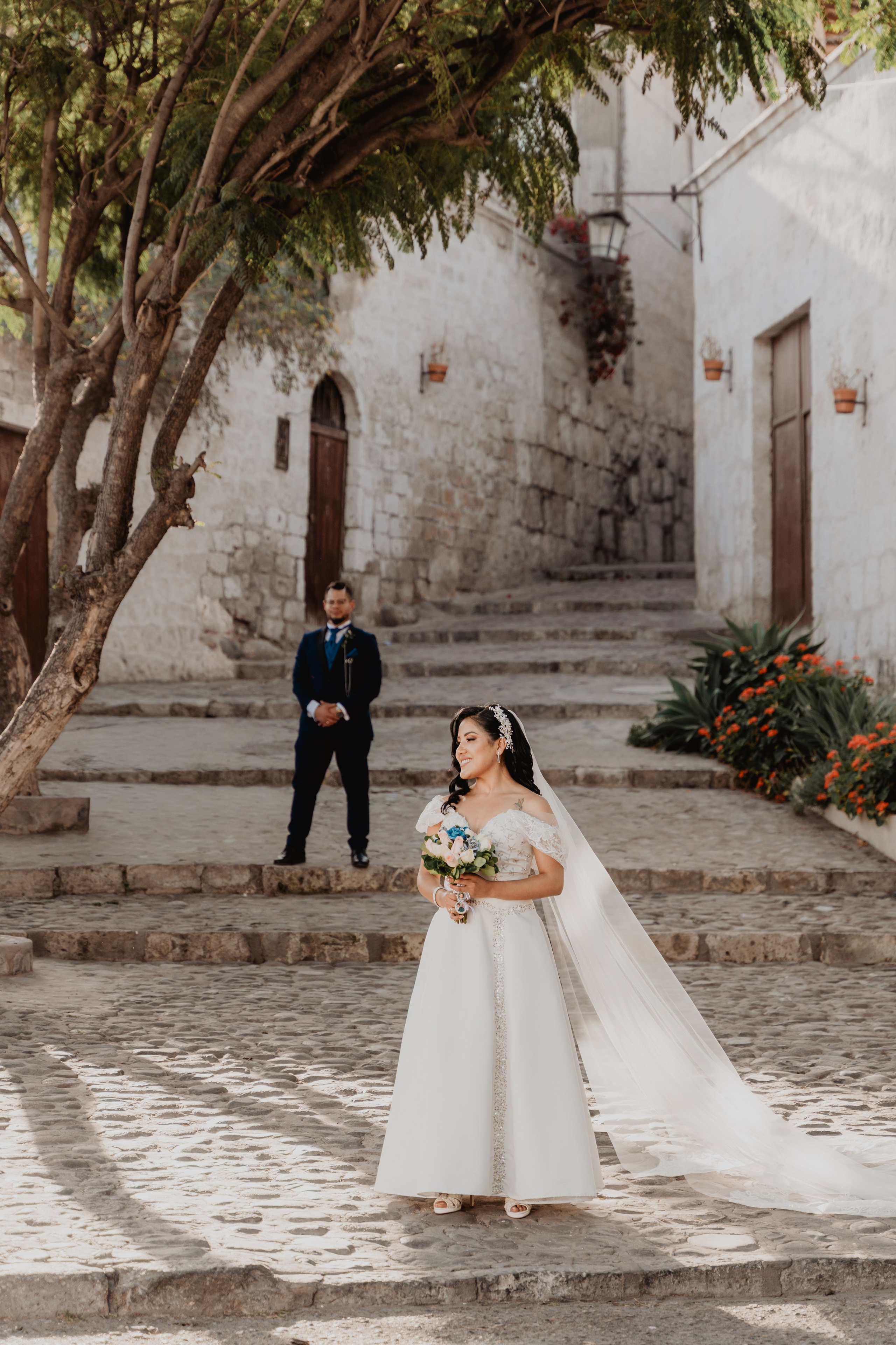 GABRIELA + JORGE | BODA CIVIL RELIGIOSA. Studio KVTA | Fotografía y Video de Bodas en Arequipa