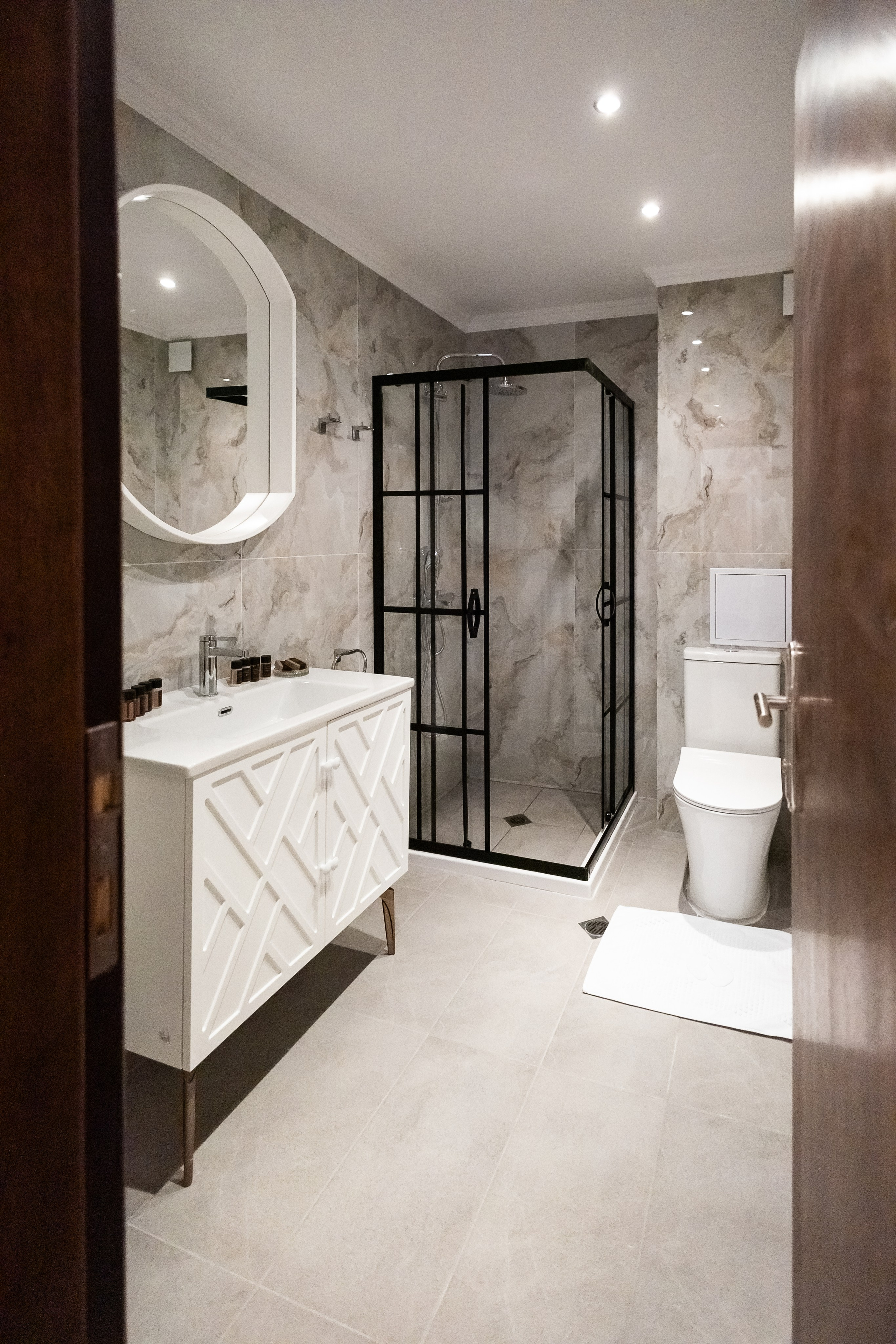 Хотел. Фотограф Ирина Йотова