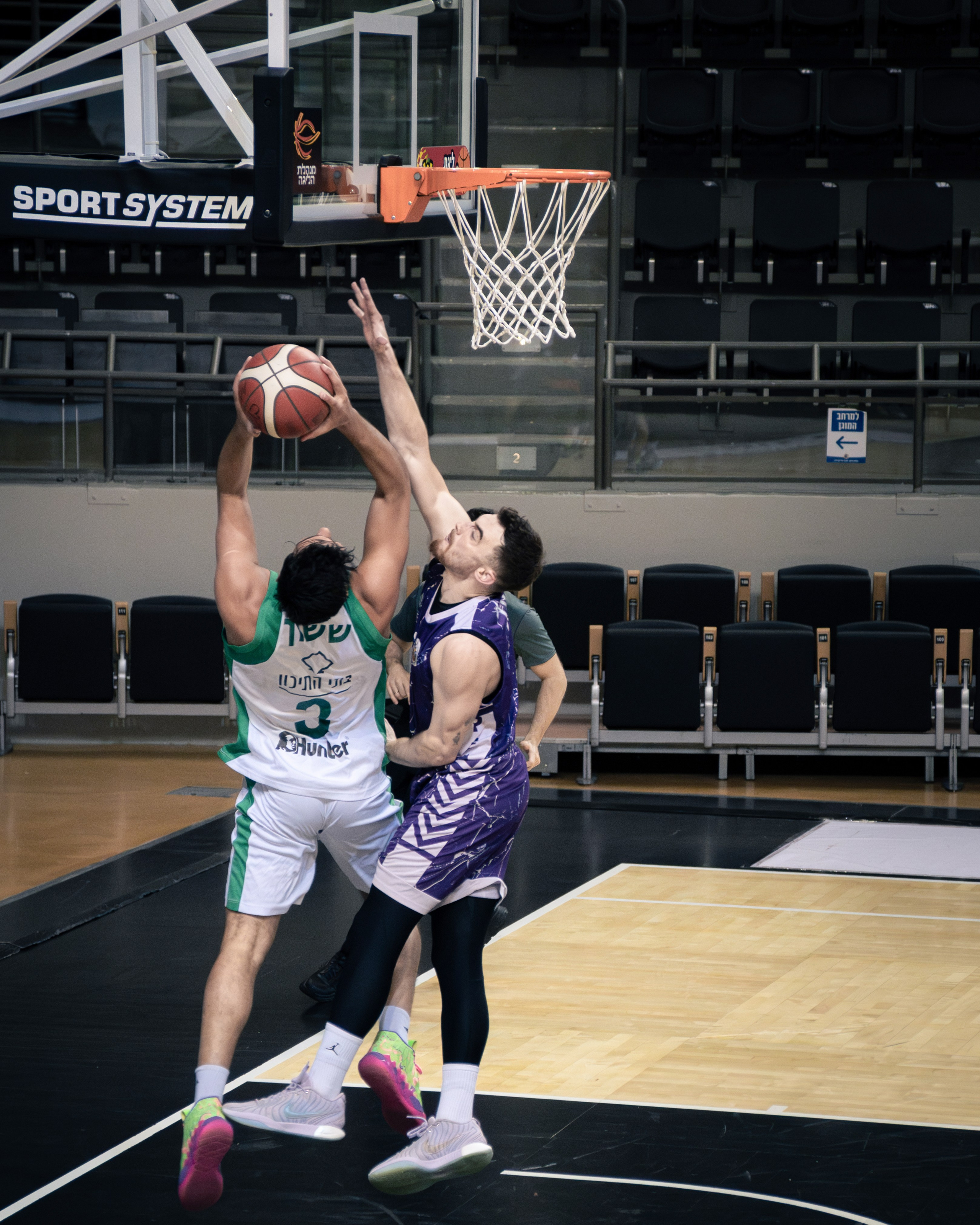 Basketball. Sports photography