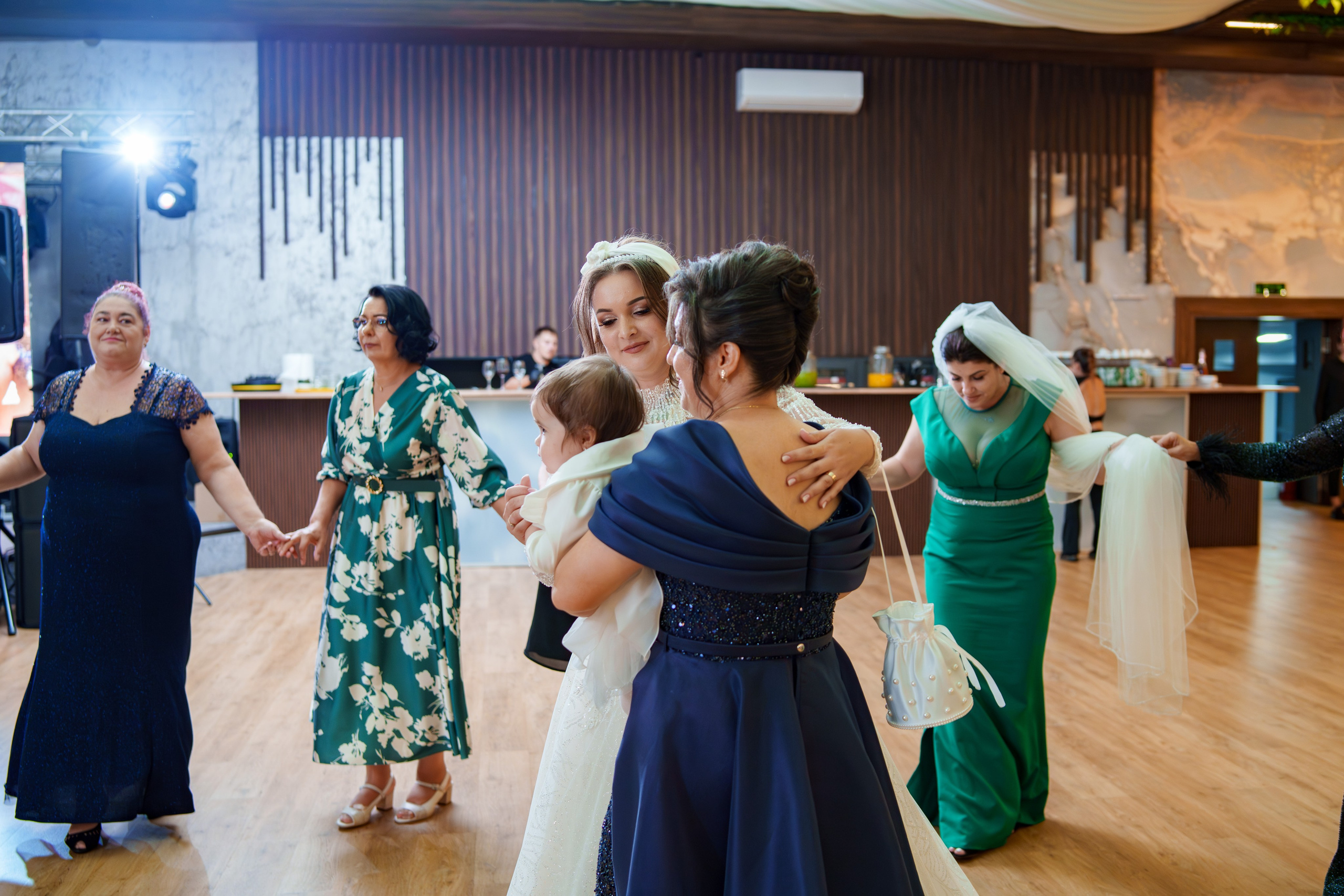 Cosmin & Gabriela. B|P Weddings - Fotograf & Videograf - București||0730017811
