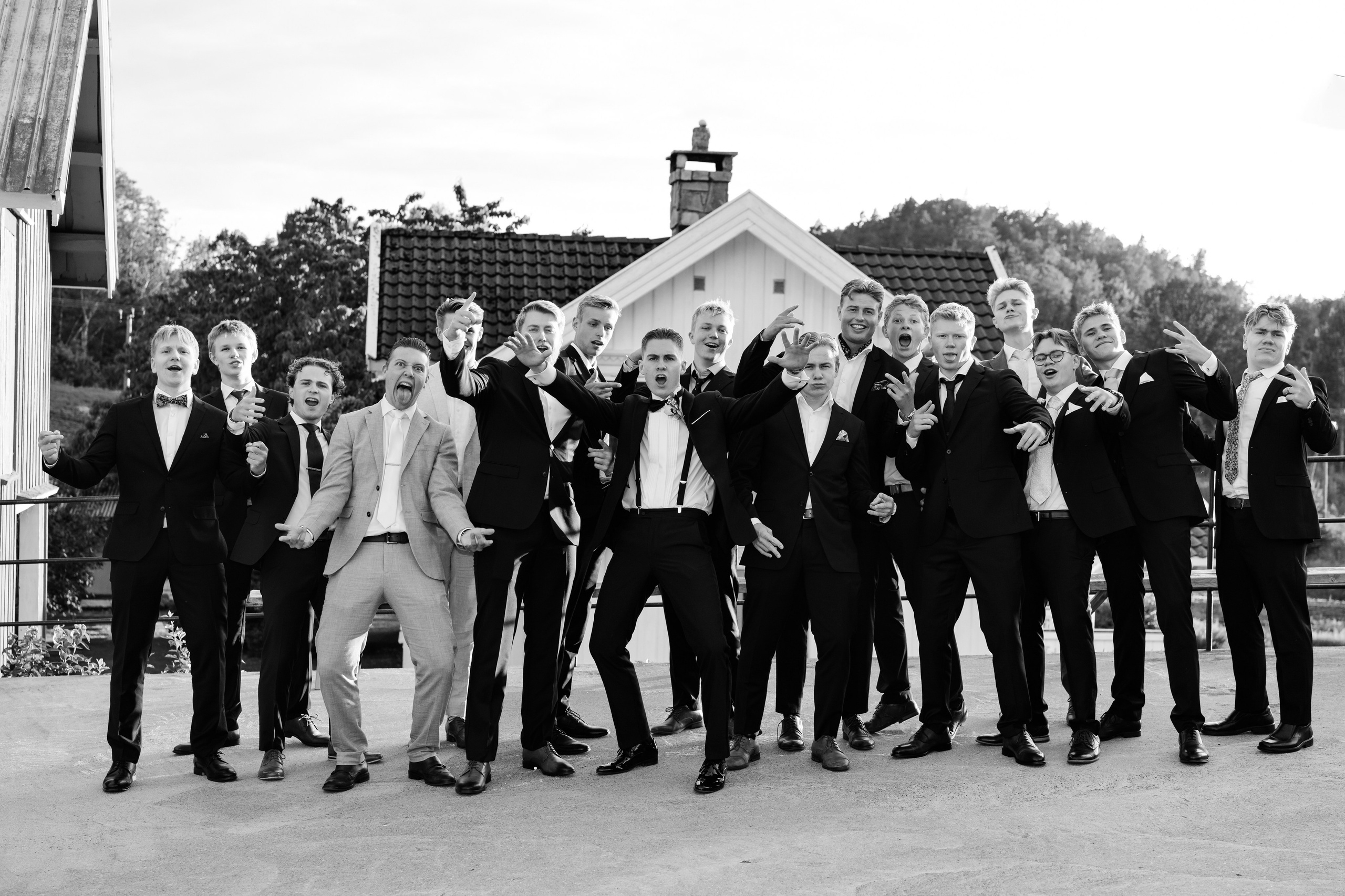 MAYA & JOEL. Bryllupsfotograf i hele Norge