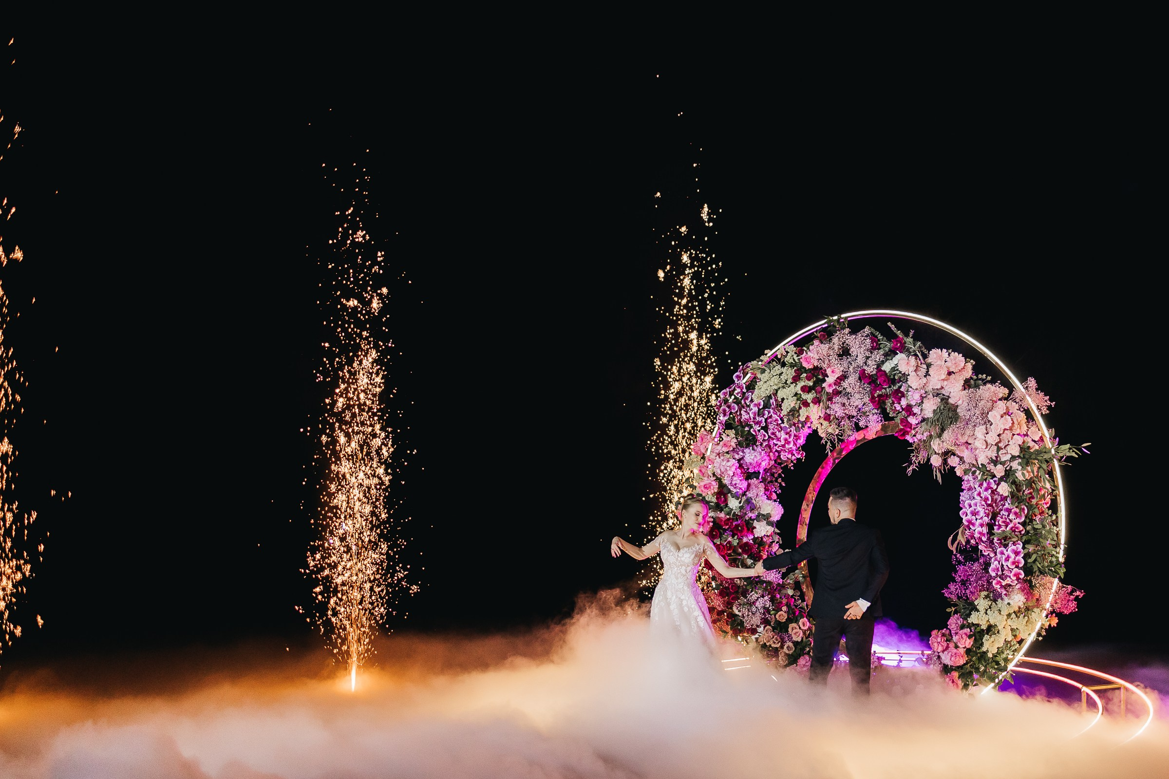 Araz & Daria. Destination wedding and fashion photographer in Riga Igor Davidovich