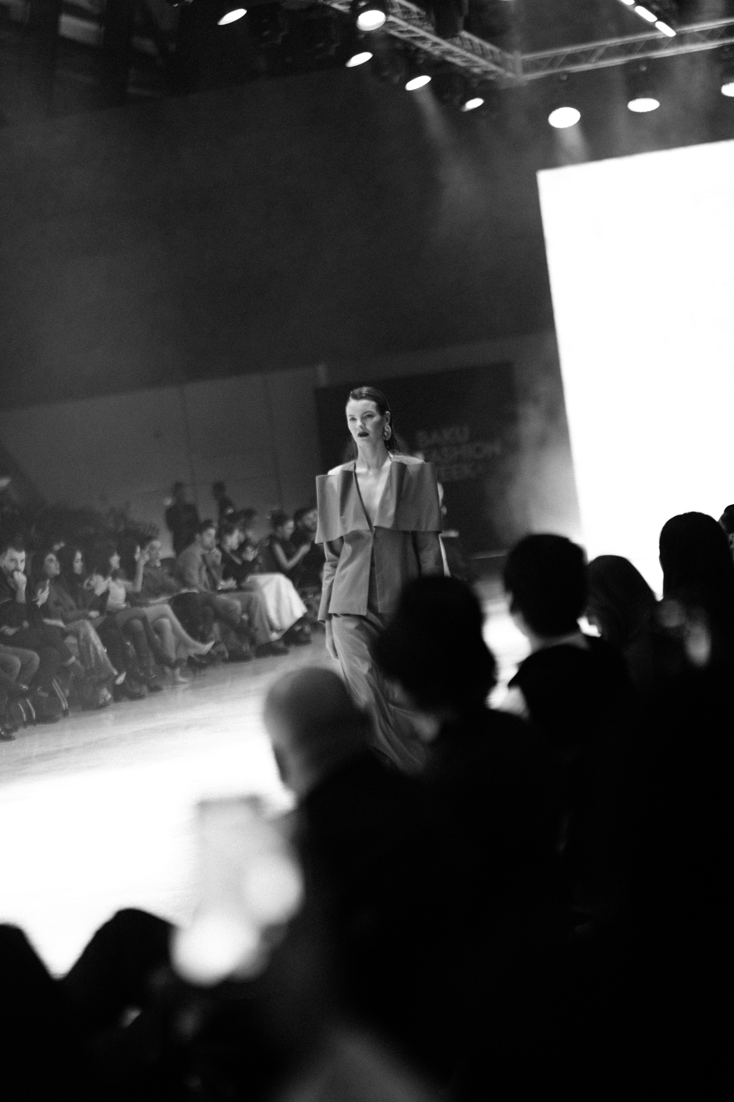 BAKU FASHION WEEK 2023 DAY1. Wedding&Event photographer Ismail Rzayev in Baku