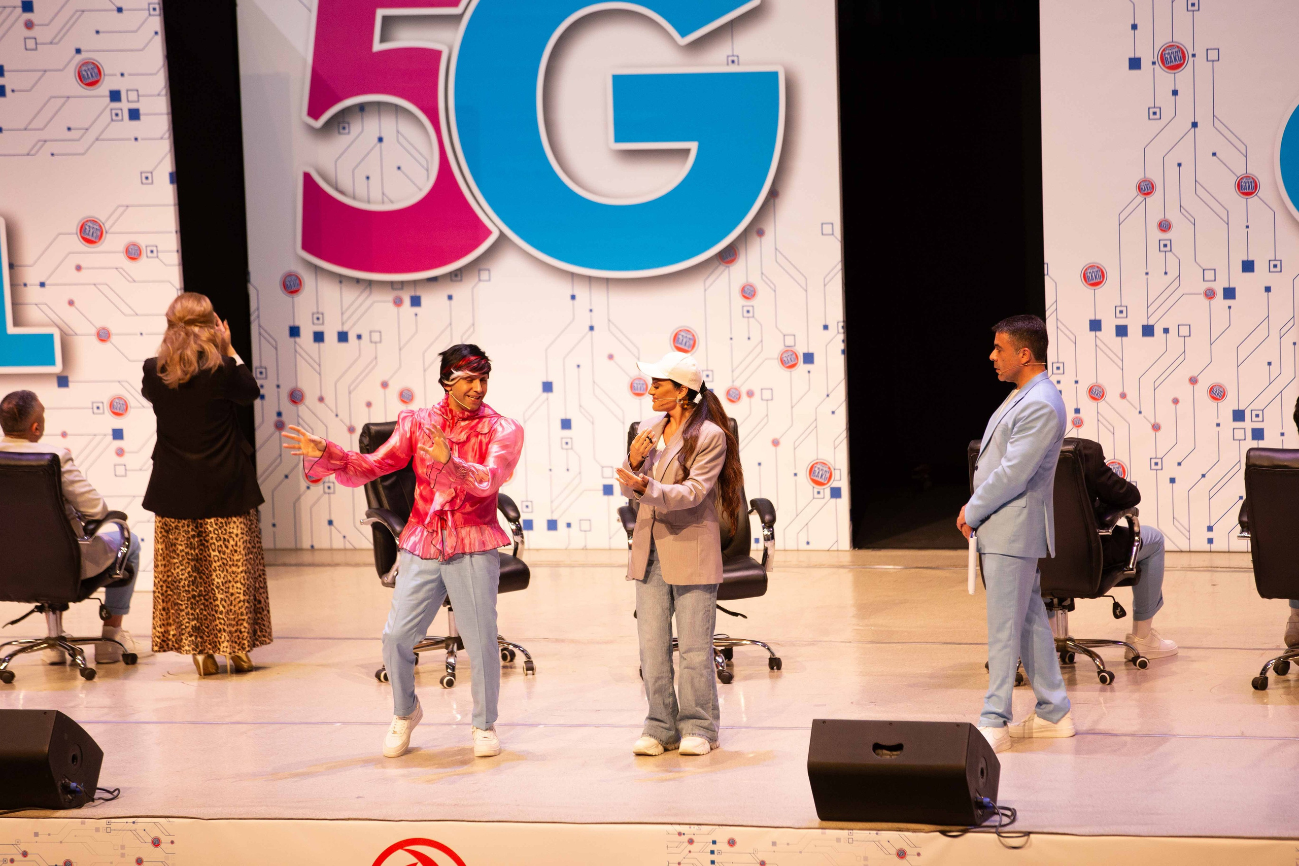 PLANET PARNI IZ BAKU. Wedding&Event photographer Ismail Rzayev in Baku