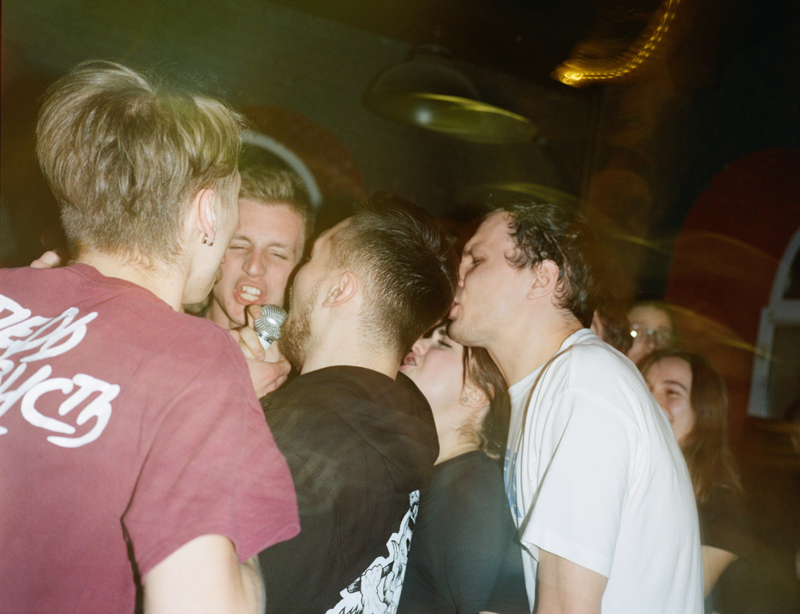 Ножевая драка в телефонной будке @ Frakcia @ 4.11.19