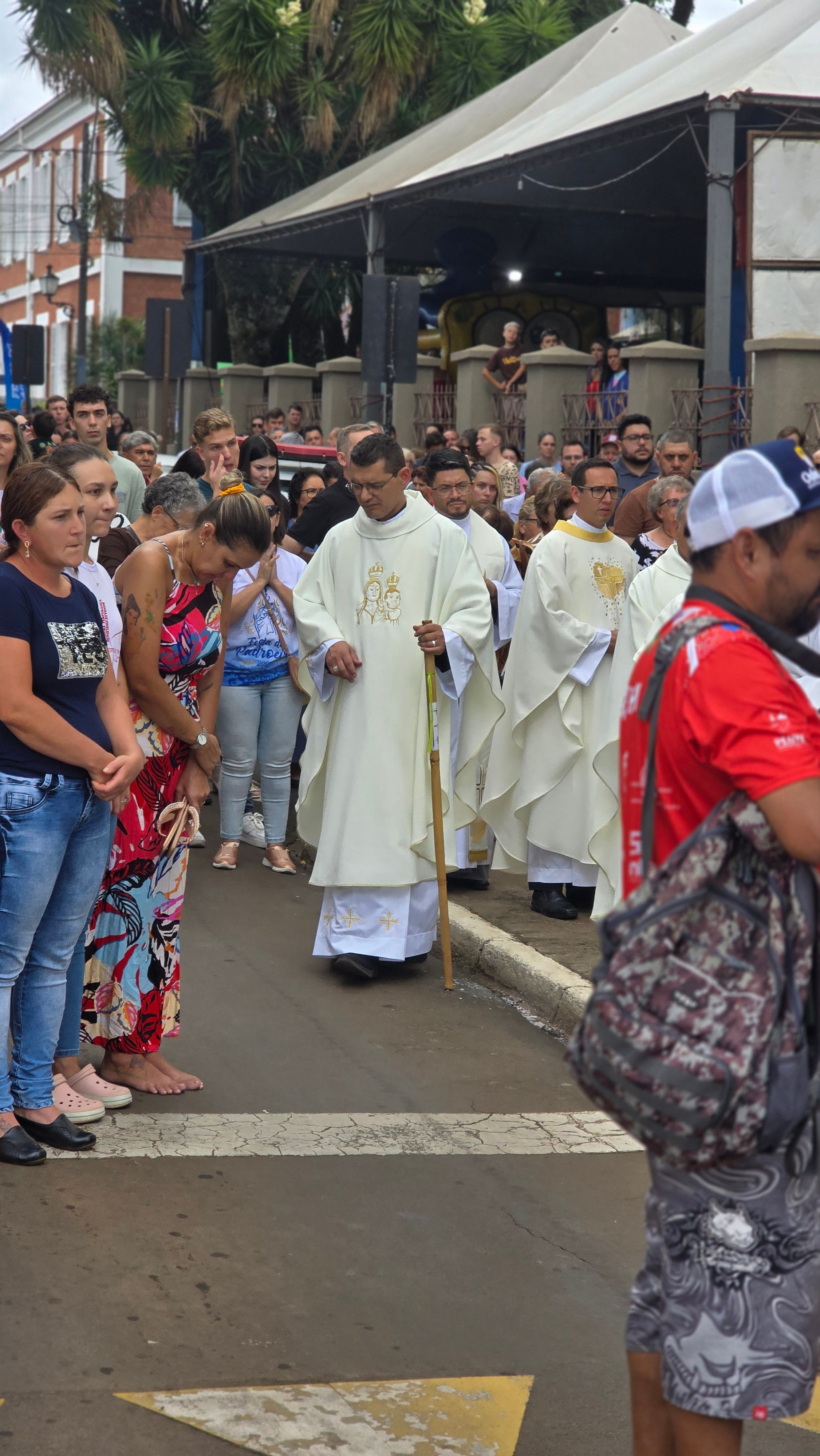 Peregrinação Nossa Senhora de Belém. Handa Produções