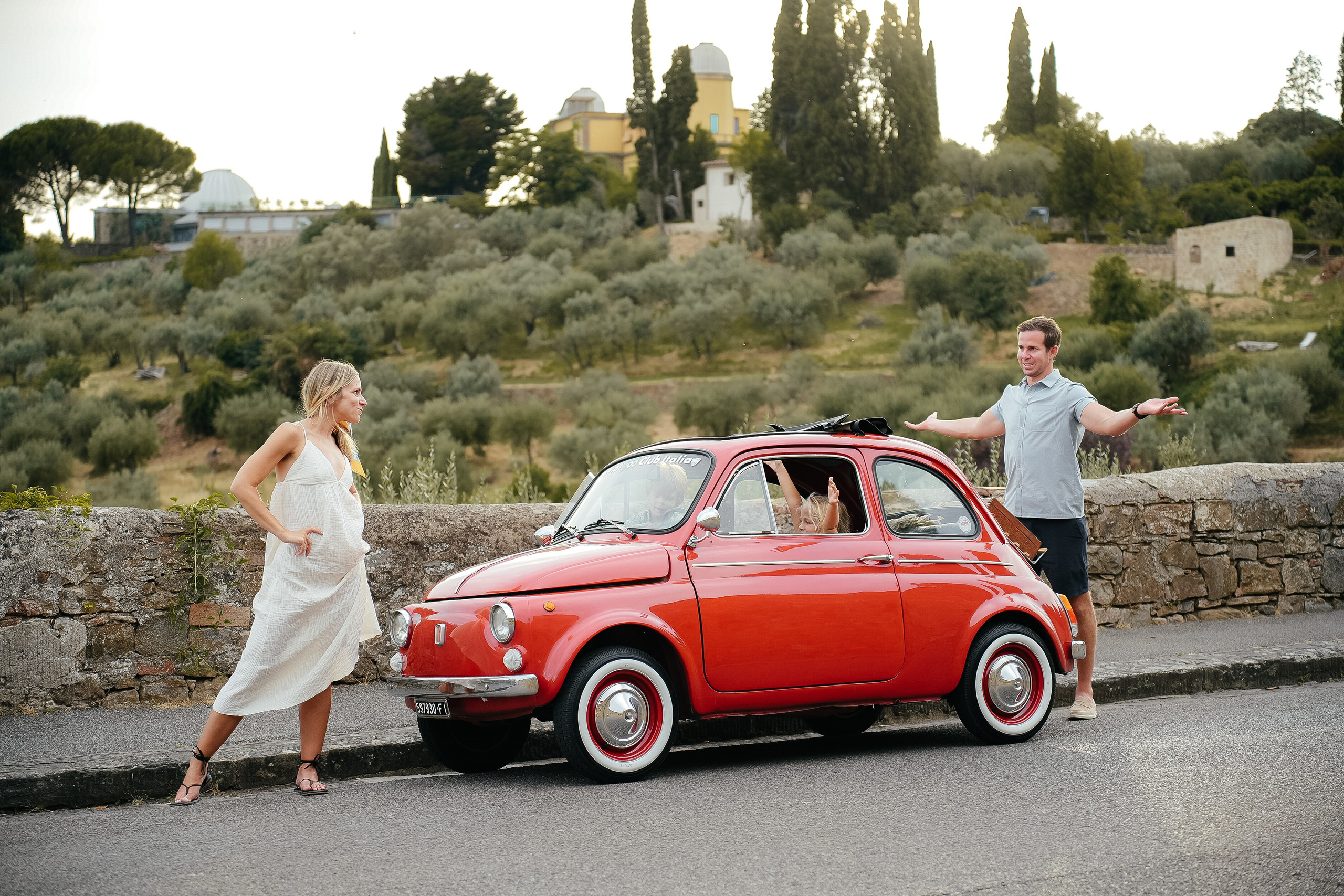 Nicole & Family. Wedding Photographer in Italy