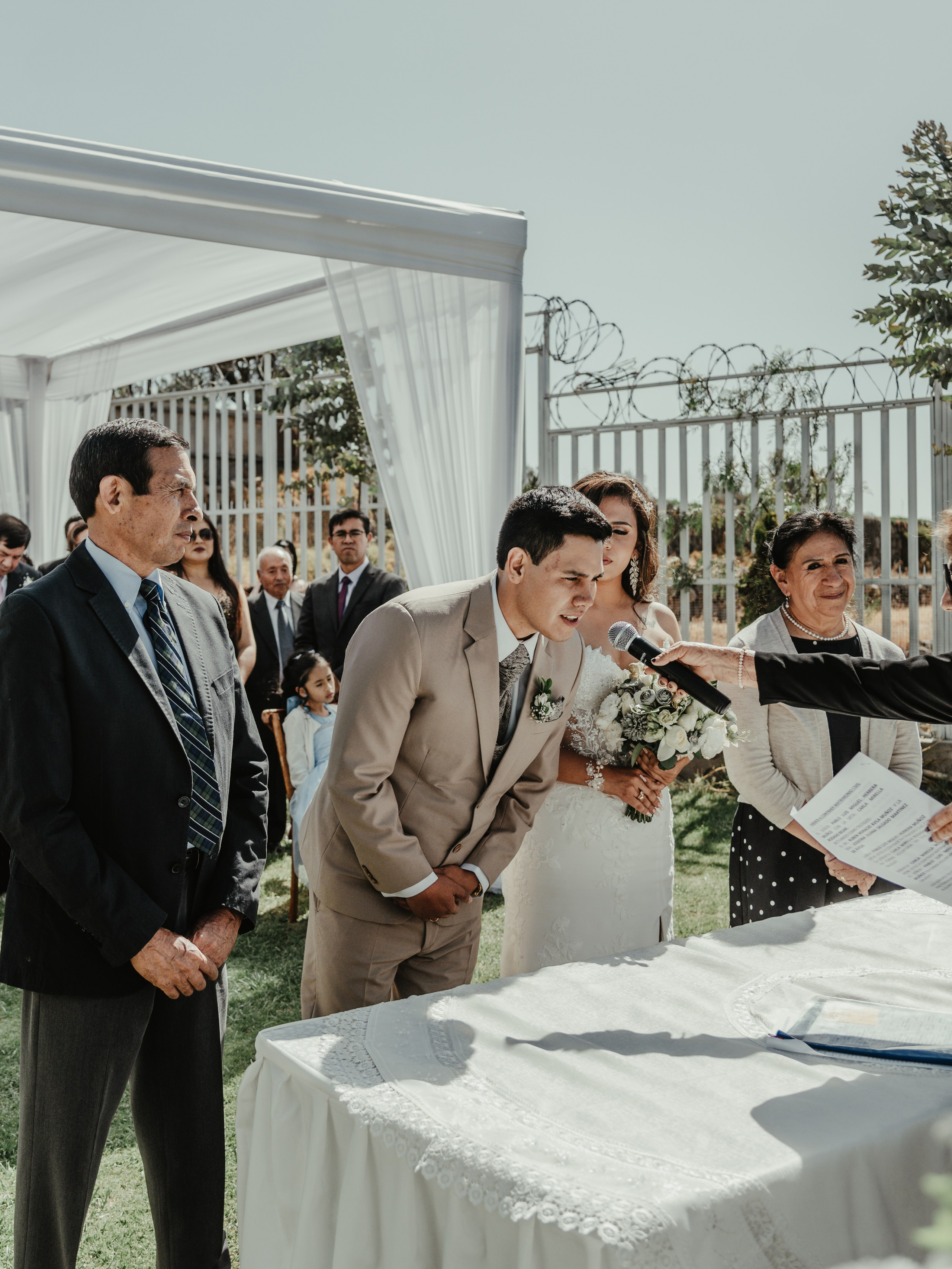 CARLA Y MARIO BODA RELIGIOSA. Studio KVTA | Fotografía y Video de Bodas en Arequipa