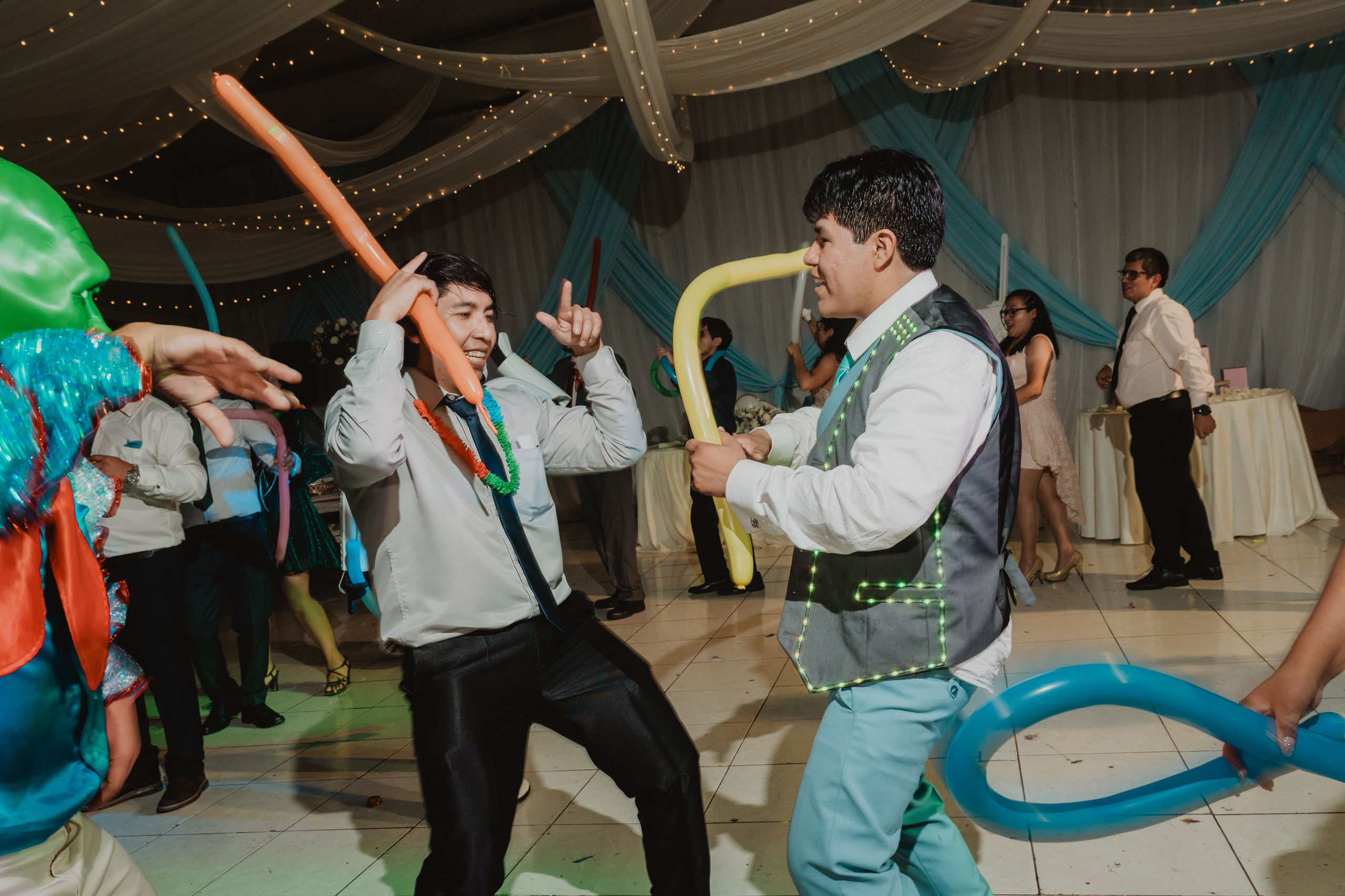 STEISY + EMMANUEL | BODA RELIGIOSA. Studio KVTA | Fotografía y Video de Bodas en Arequipa