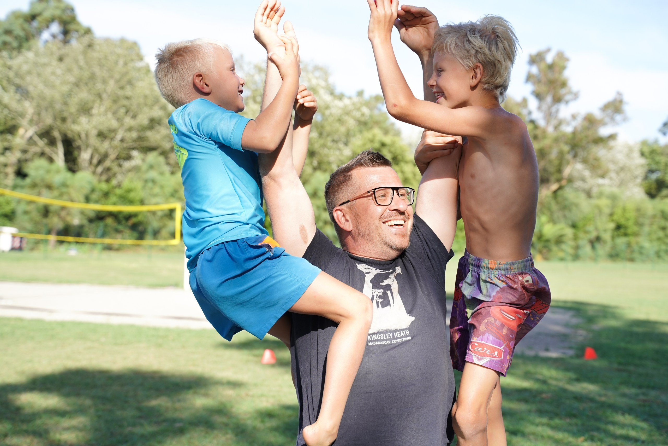 ВОПРОСЫ. Семейные лагеря в Европе с Ниной Янечковой и Ириной Зиновьевой