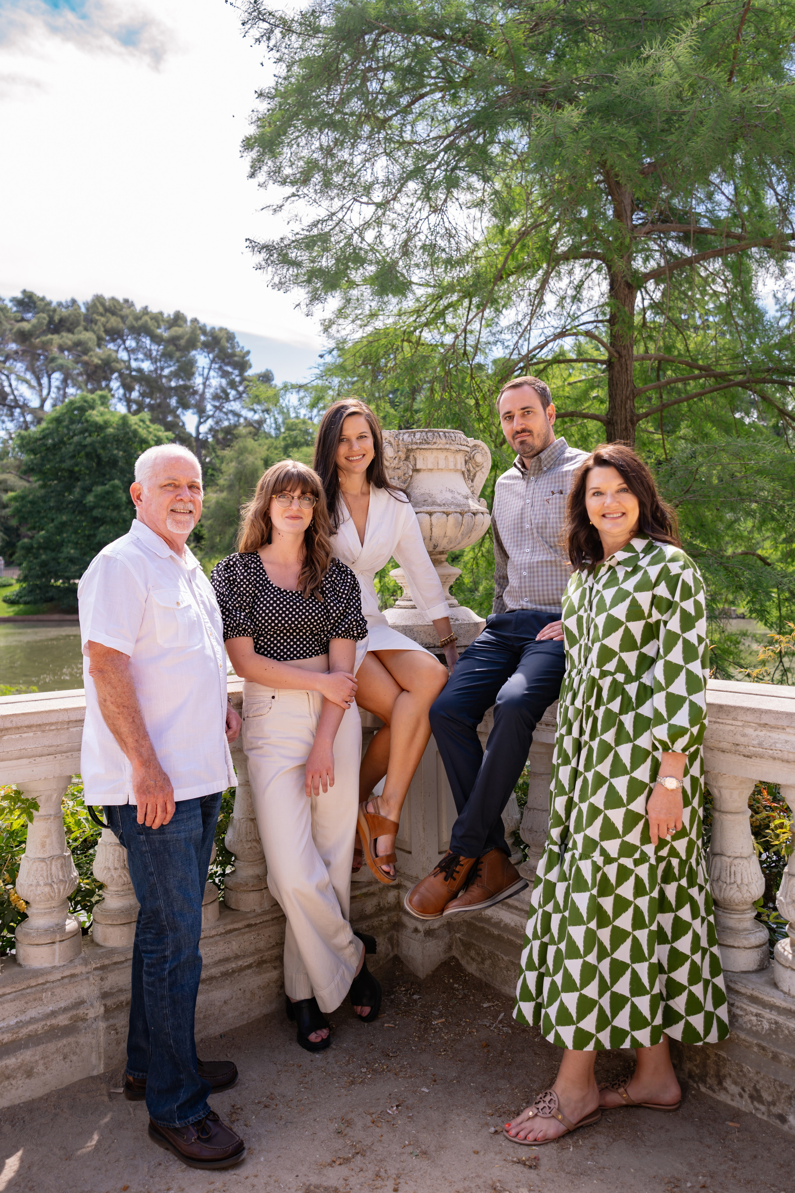 Fotógrafo de sesiones familiares para turistas en Madrid. Fotógrafo en Madrid, España. Alyona Belyaninova