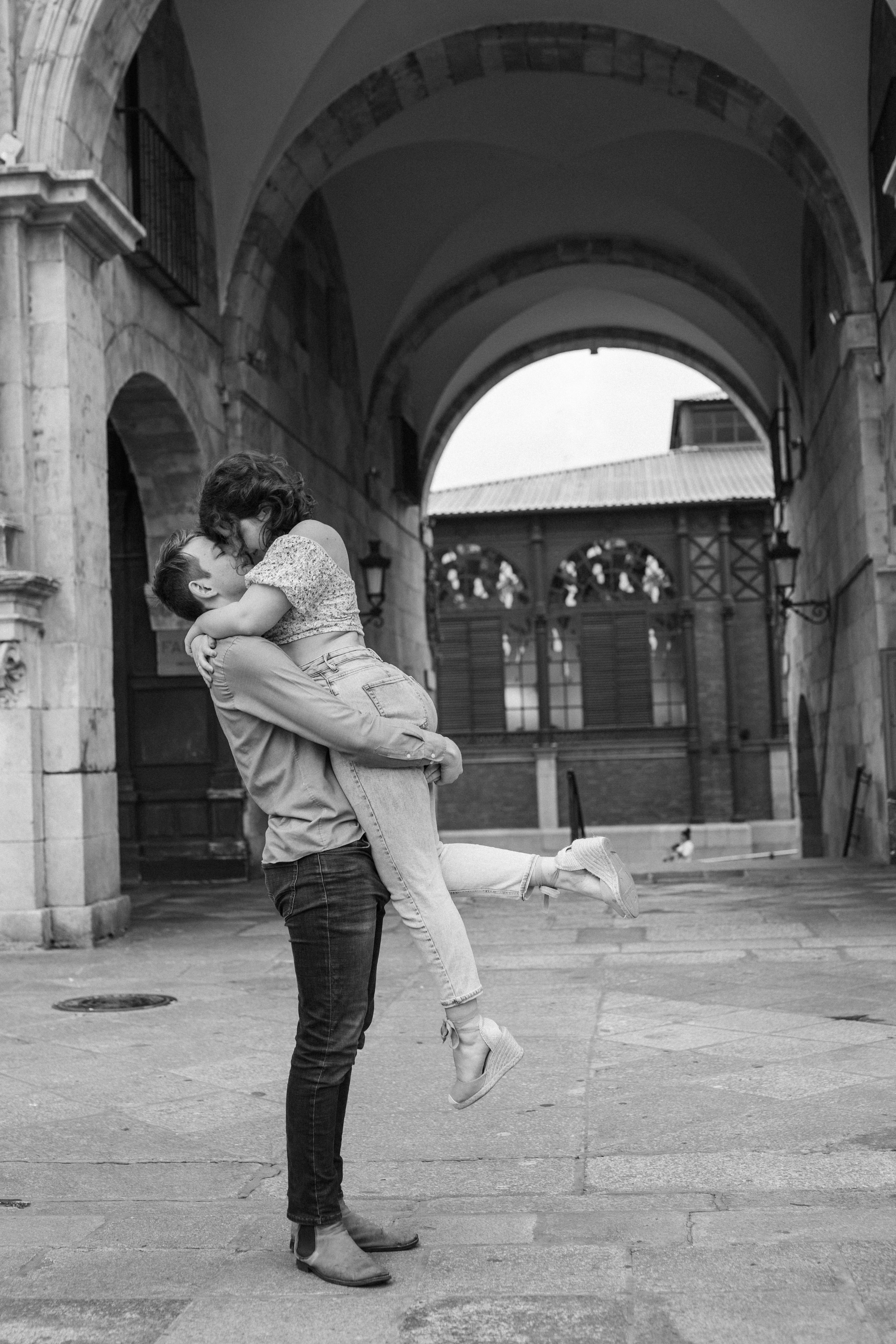 Sesiones de fotos de propuesta de matrimonio en Madrid. Fotógrafo en Madrid, España. Alyona Belyaninova