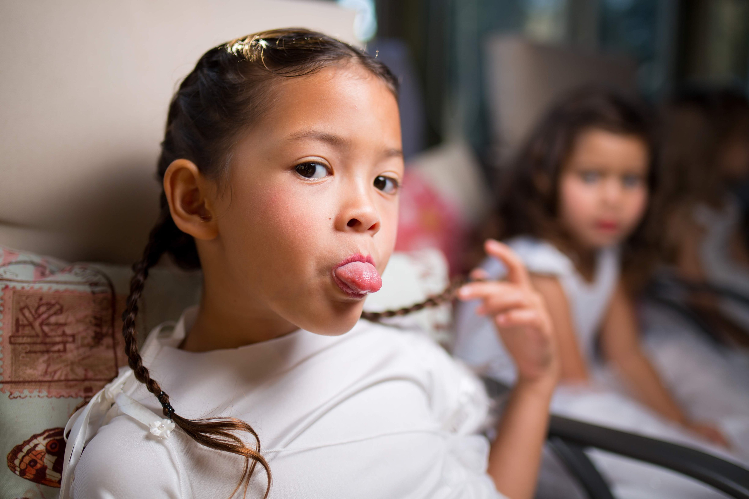 Little bridesmaids. AMIR BUCHNIK PHOTOGRAPHER