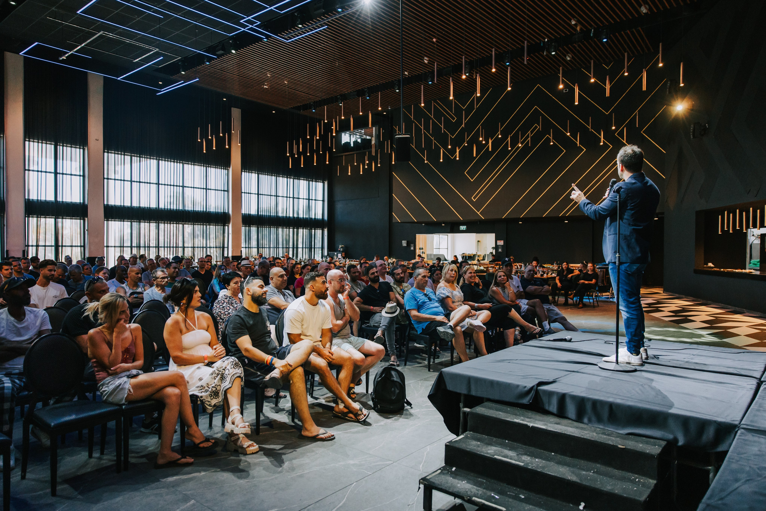 HSL- summer vibes. AMIR BUCHNIK PHOTOGRAPHER