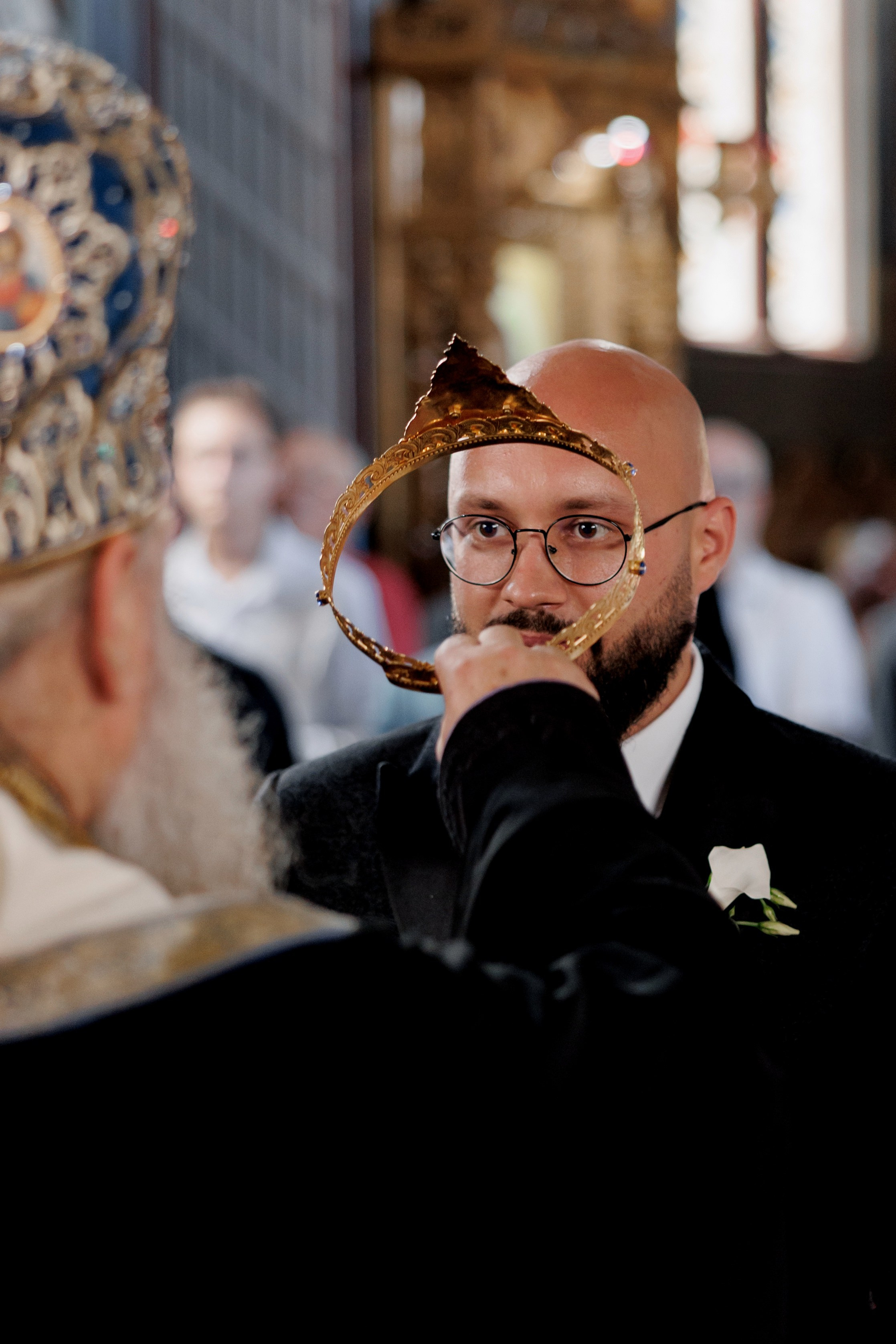 Maria & Vasile. Wedding Photographer, based in Iasi, Romania, but will travel all over the globe to make sure you look amazing in all your wedding photos