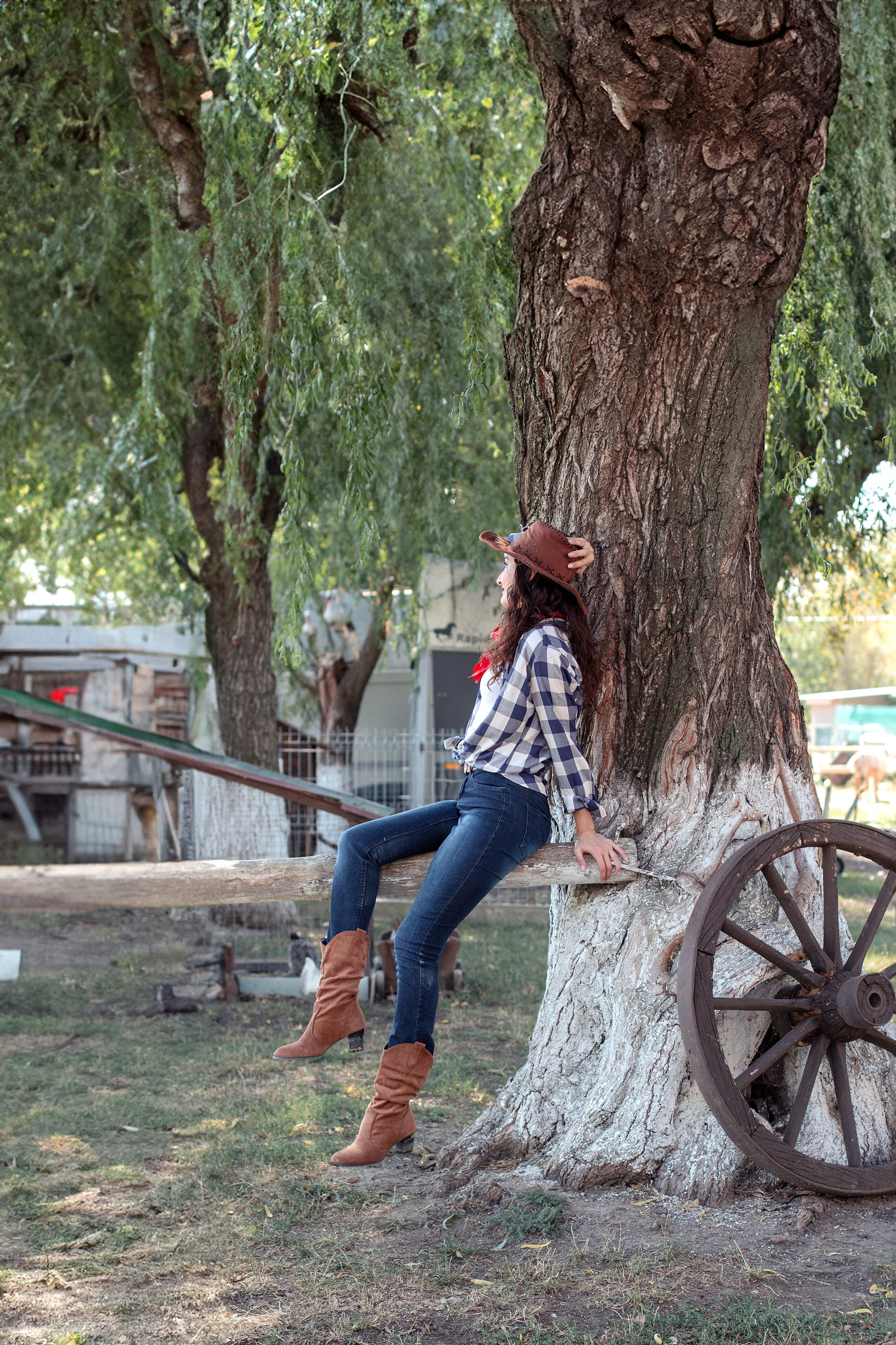 Конюшня. Детский и семейный фотограф в г. Бельцы