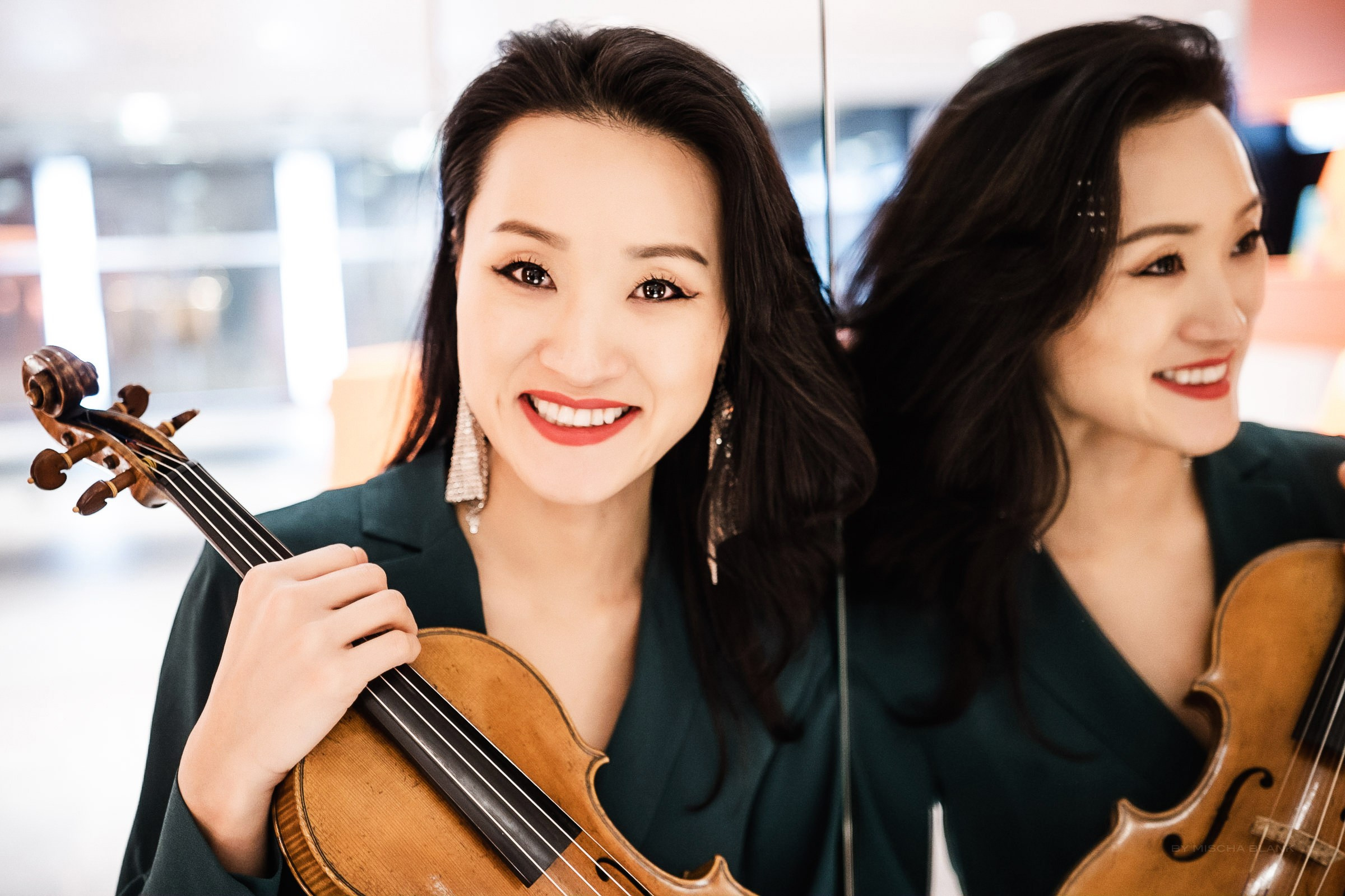 JOOWON PARK. Portrait photographer in Germany and all over Europe Mischa Blank