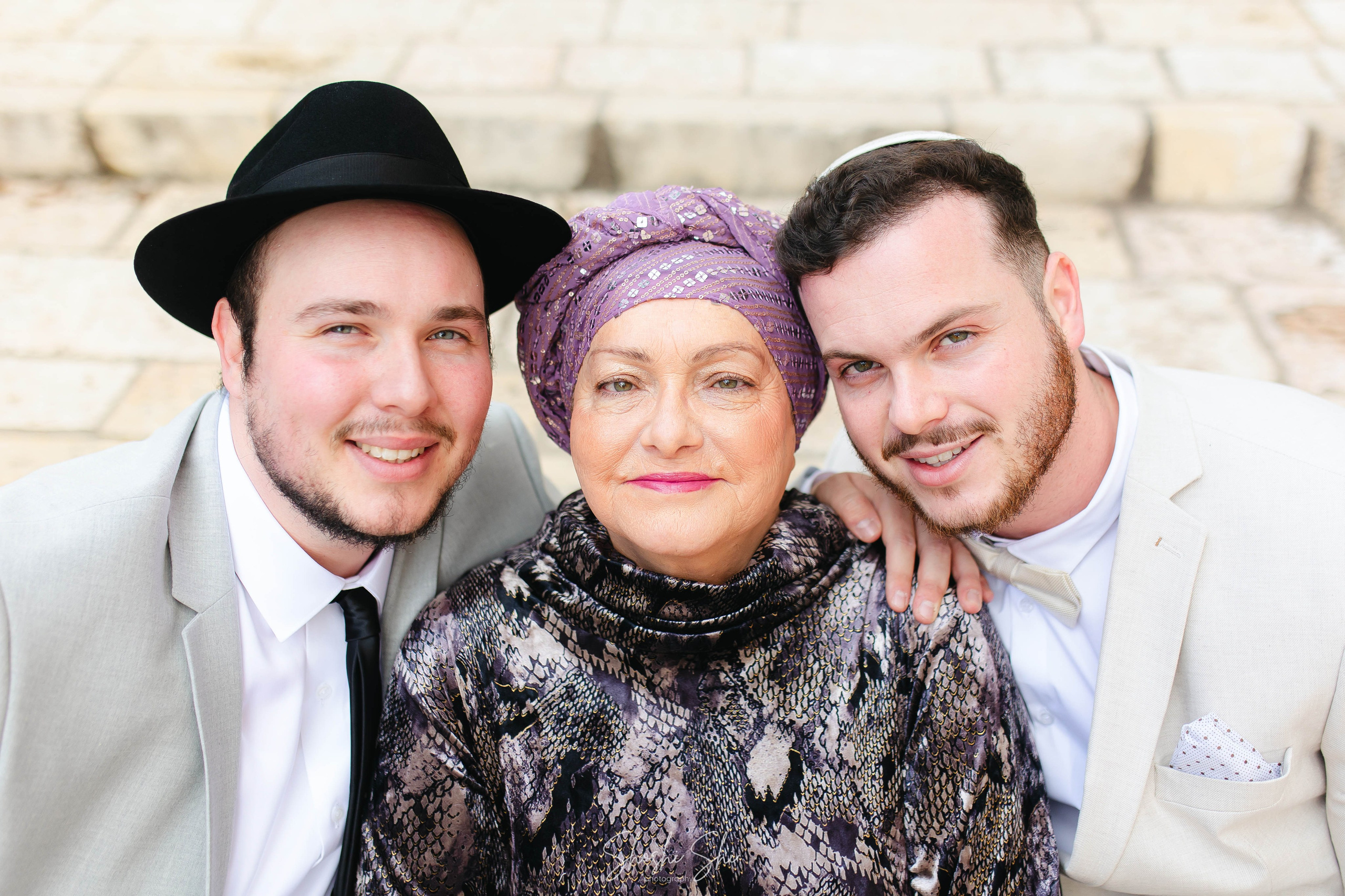 Velvet Moments. Https://shi-photo.com/