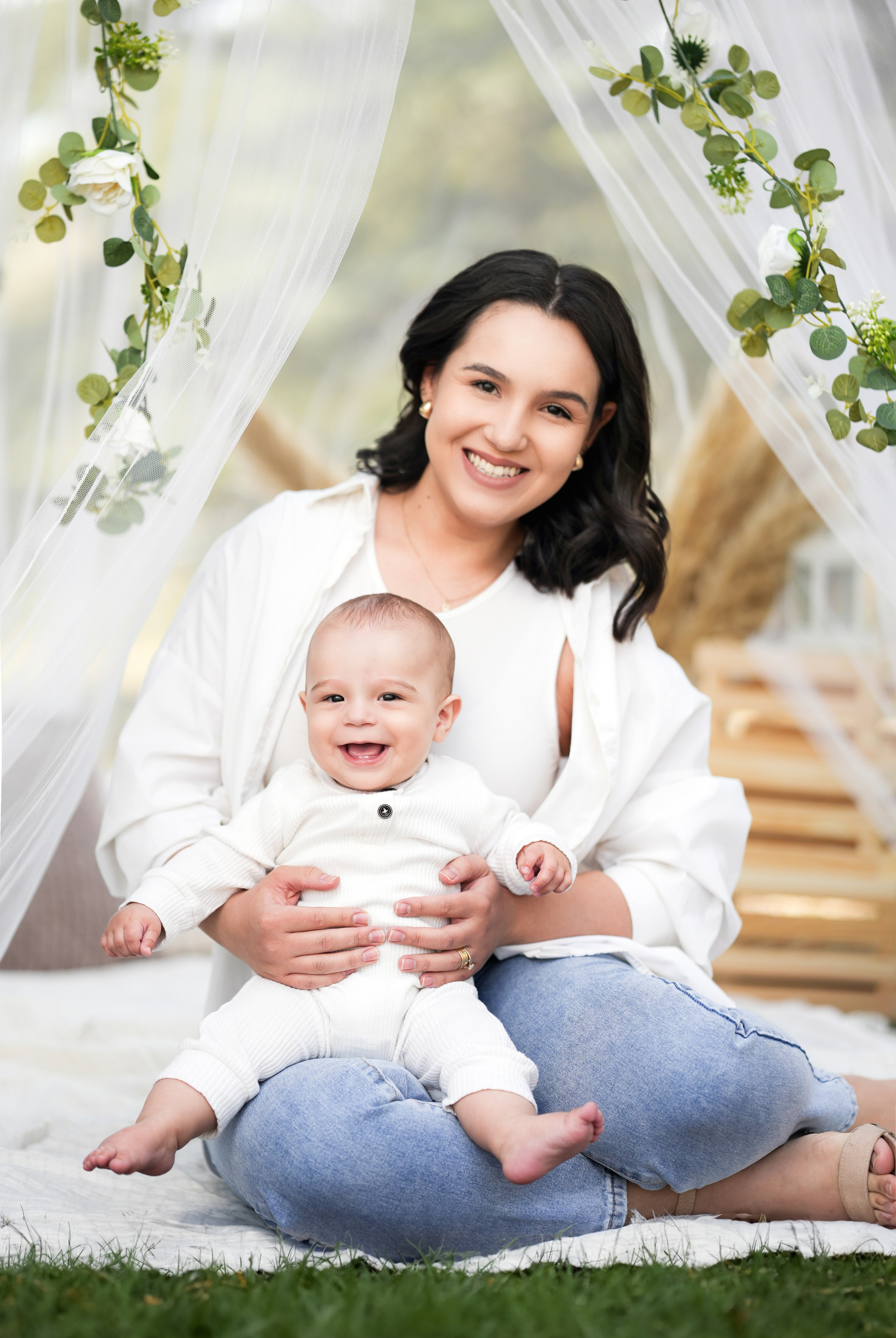 Mother Photo Day. Pashynska Photography | Calgary Wedding & Family Photographer