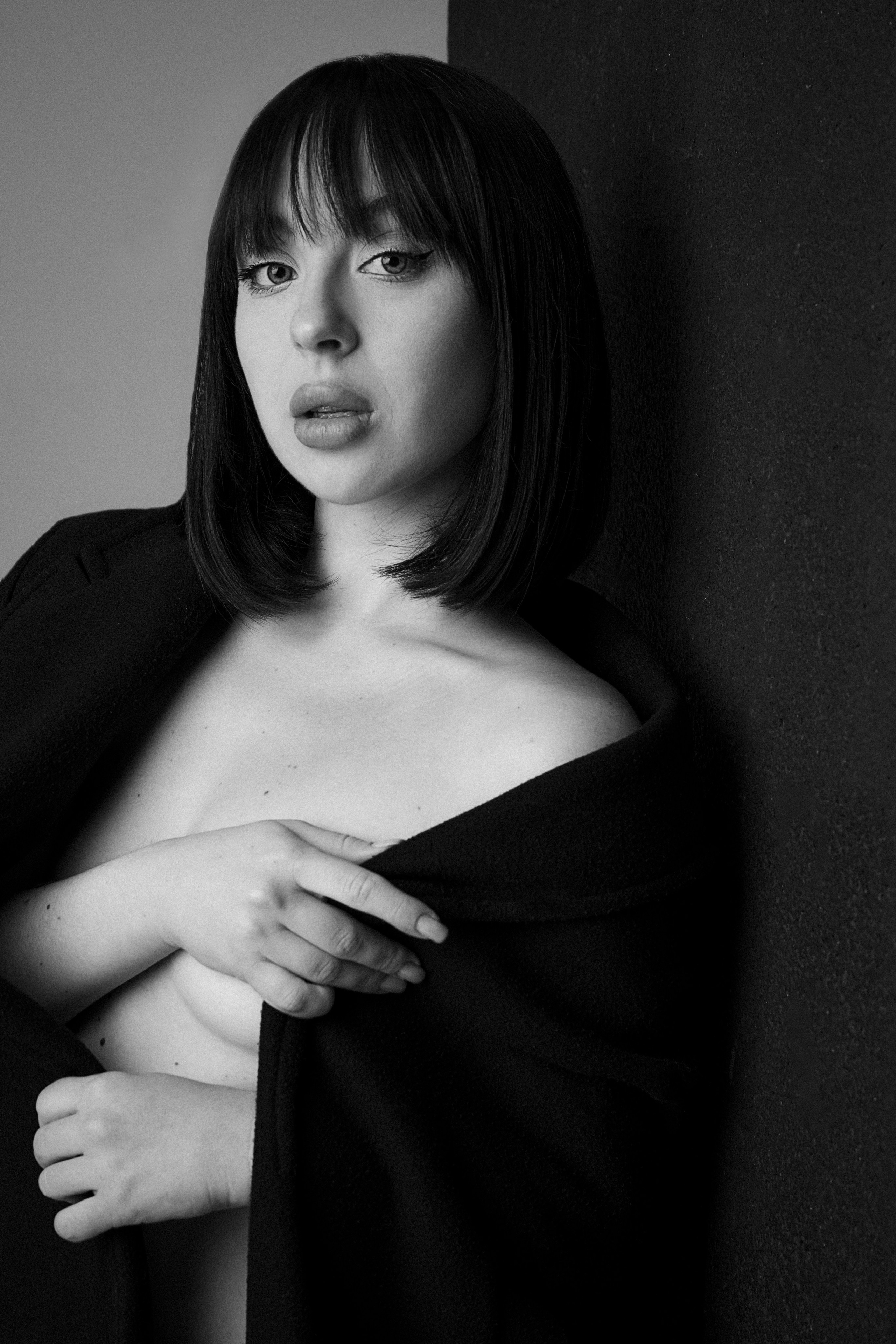 Black and white. Photographer in Dubai Anna Gordeychuk