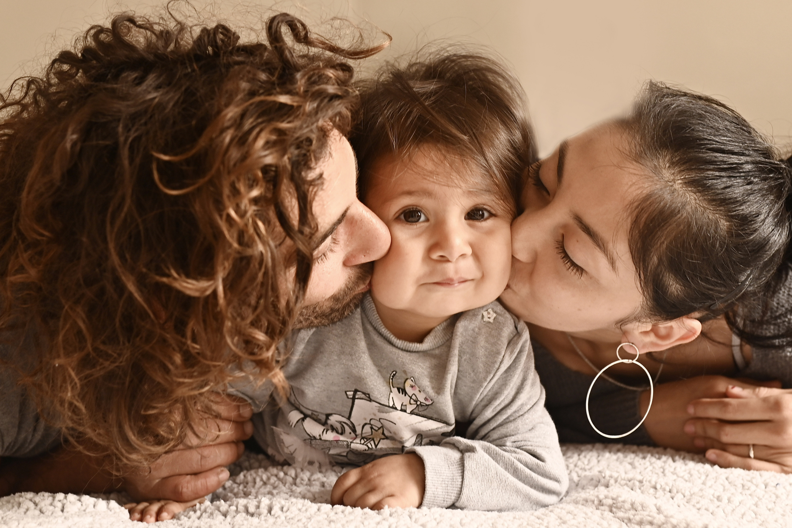 Семейная фотосессия дома