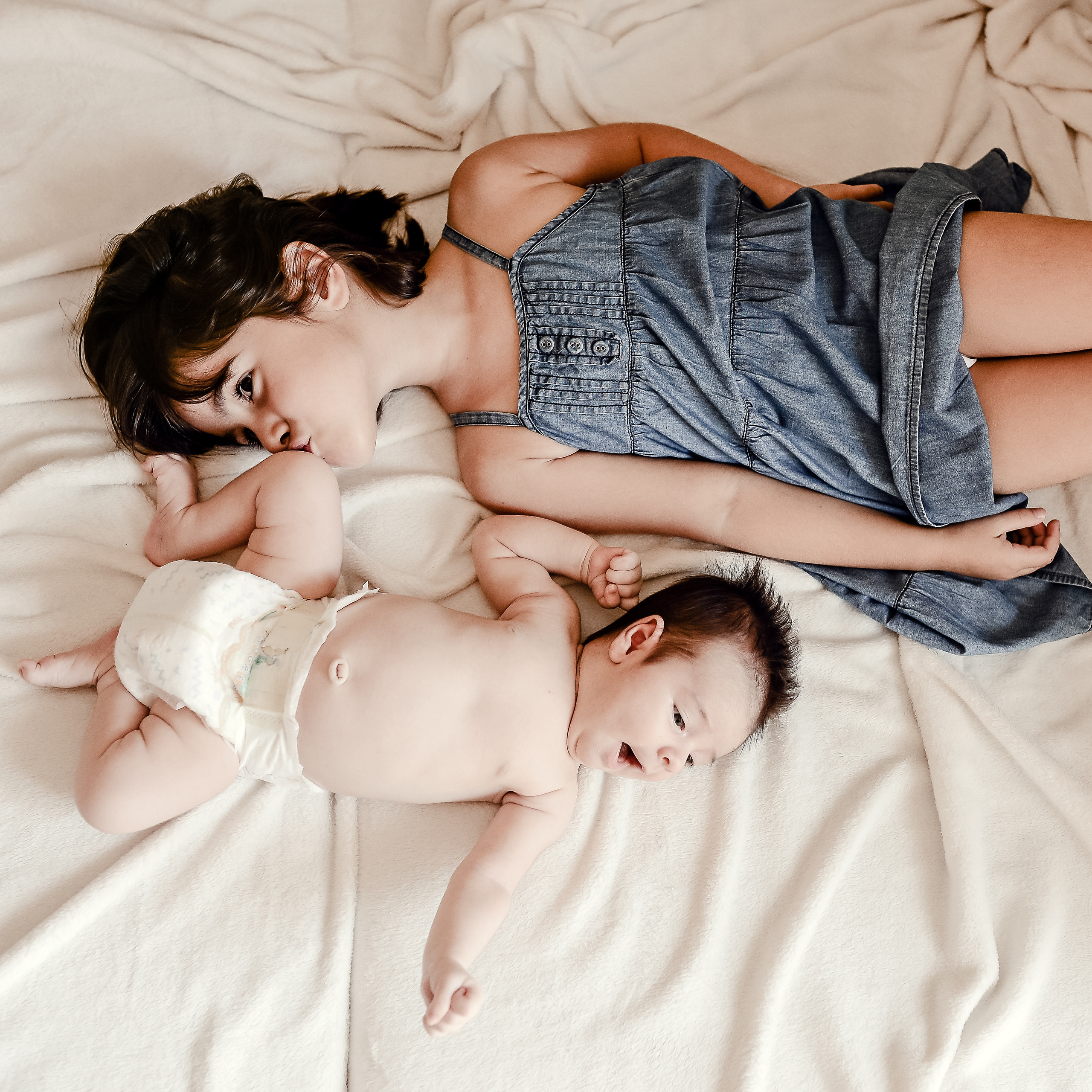 MINO&MARIA FAMILY SHOOTING AT HOME