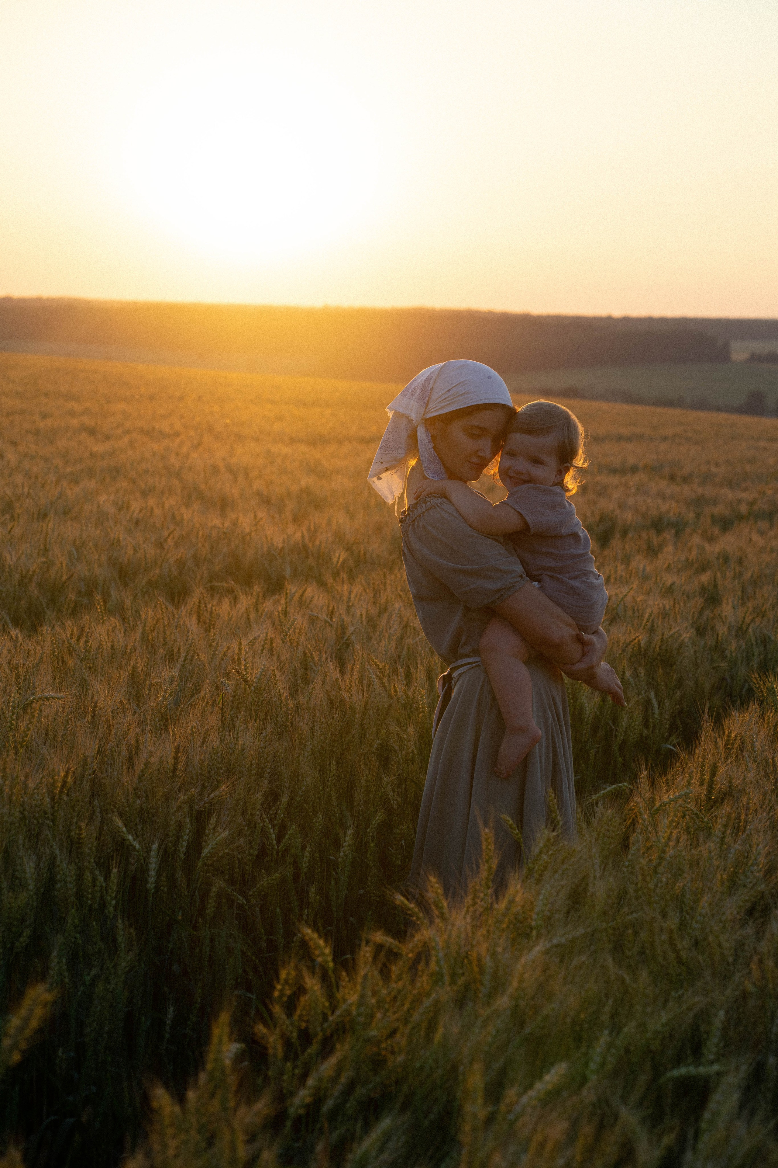 Ulia. Lifestyle photographer Turku. I catch emotions in the frame