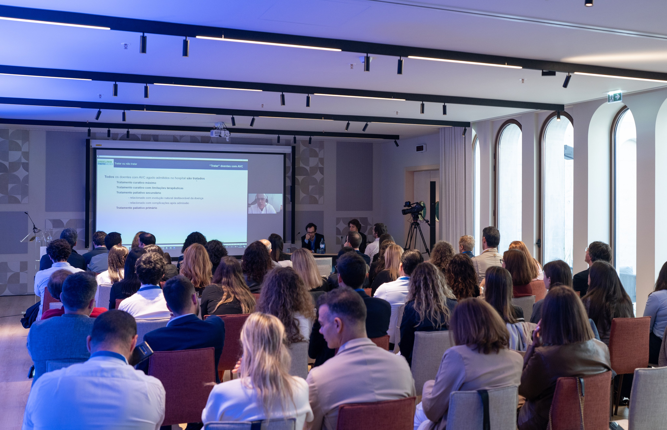 Congressos e Eventos Sociais. Ínicio