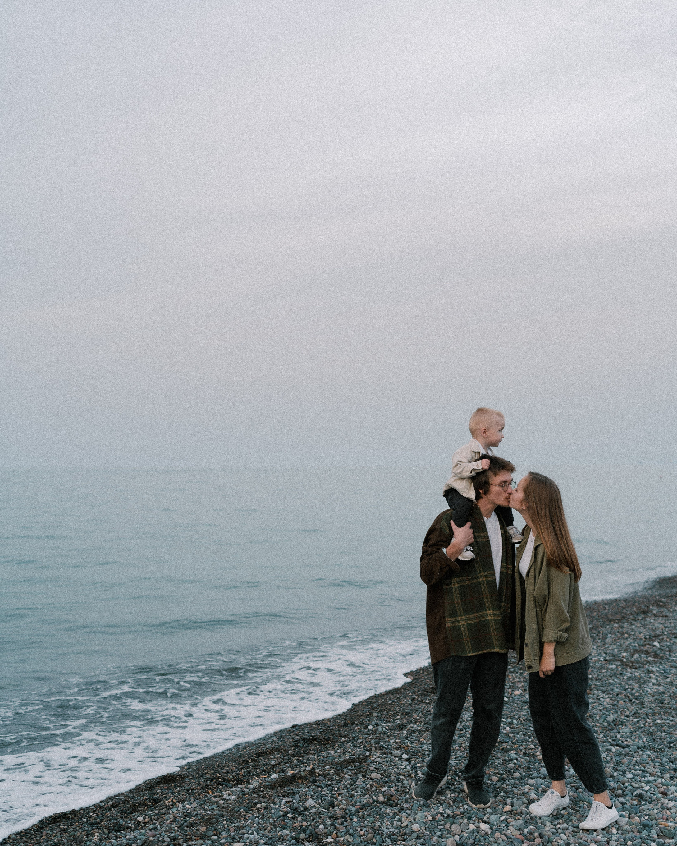 Семейная фотосессия — Мария, Антон и Платон. Портретный и свадебный фотограф в Батуми Валерия Азаренко