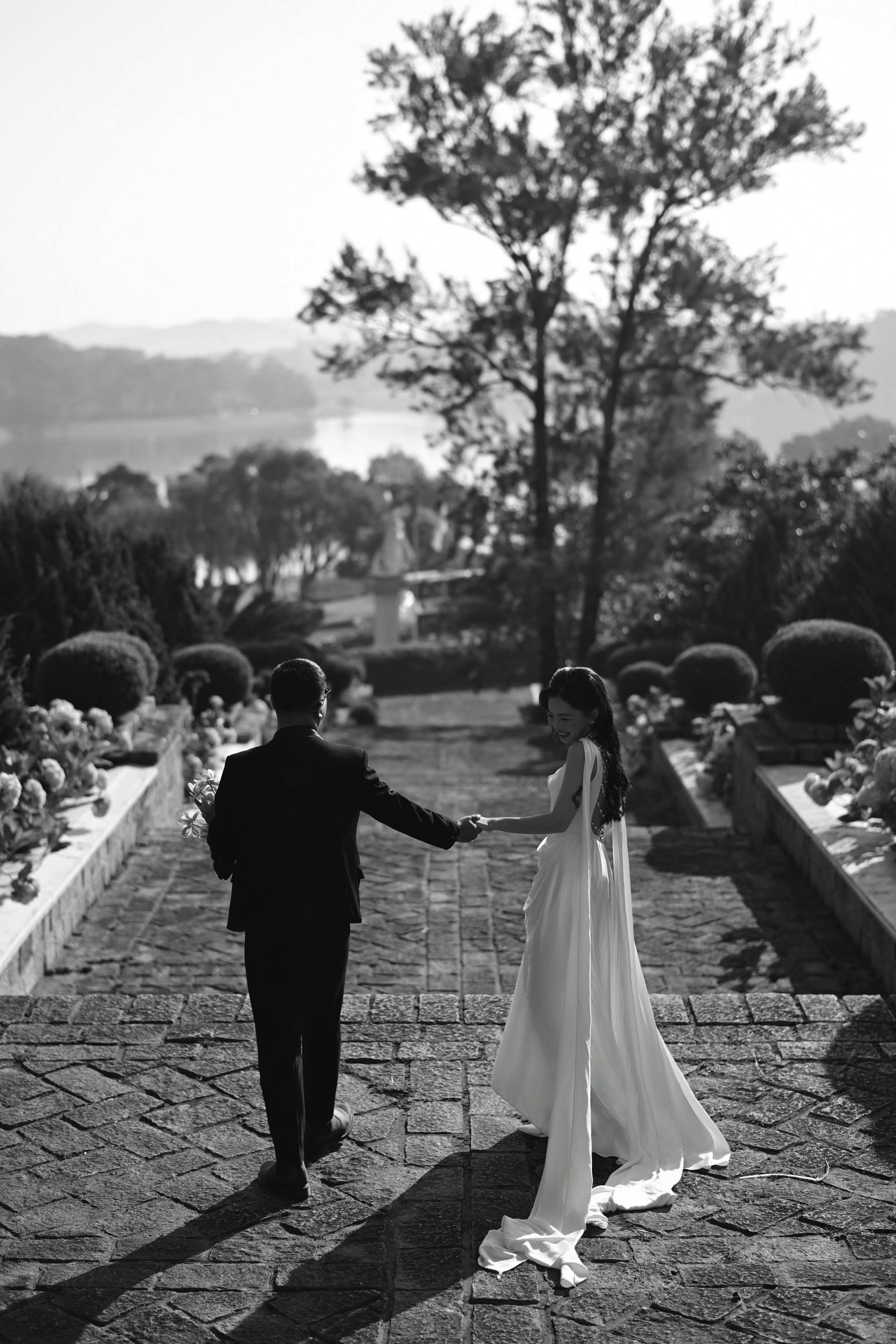 H & N. TheLoveMuseum