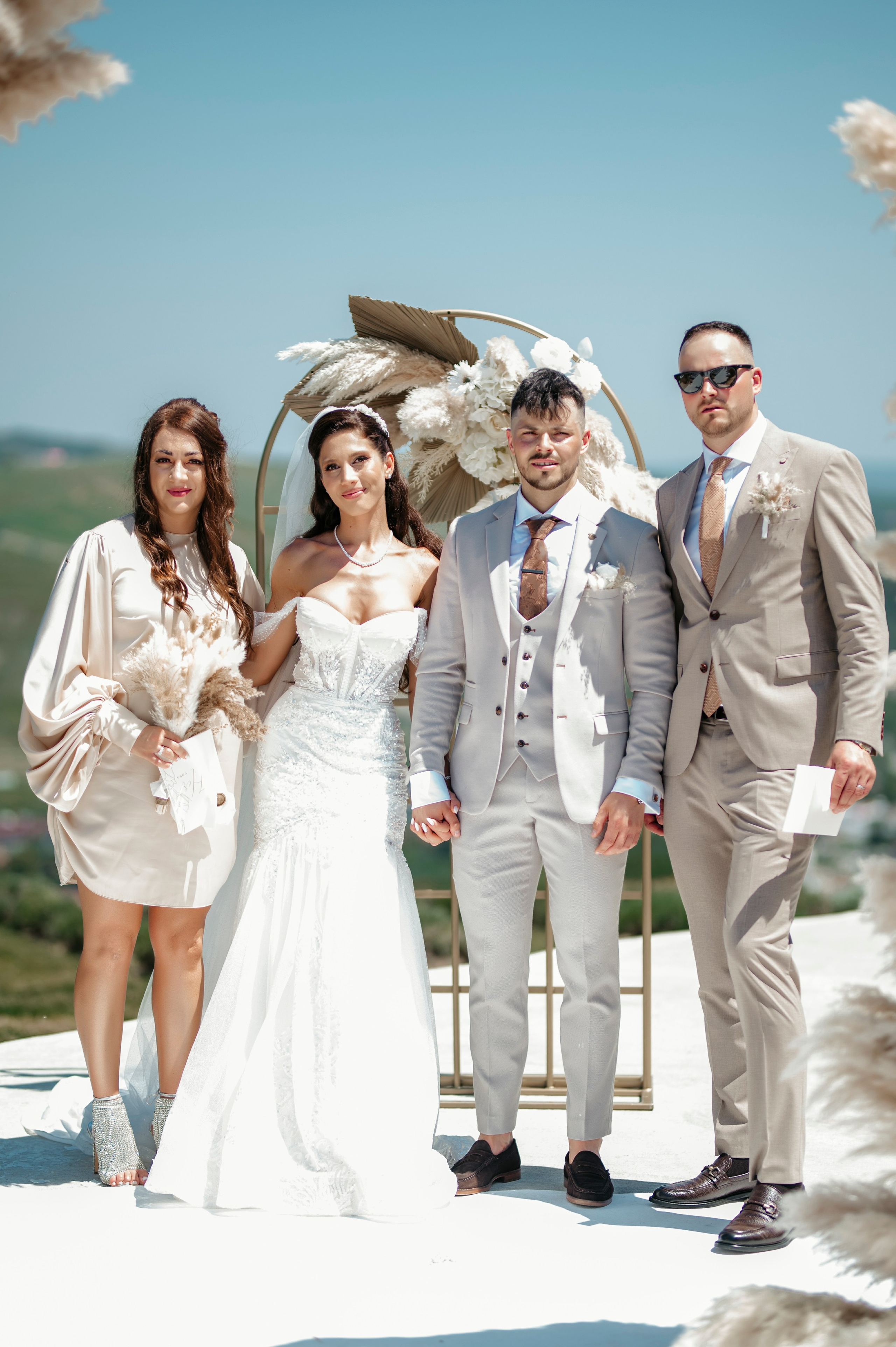 Larisa & Cosmin. Fotograf si Videograf | Nuntă-Botez