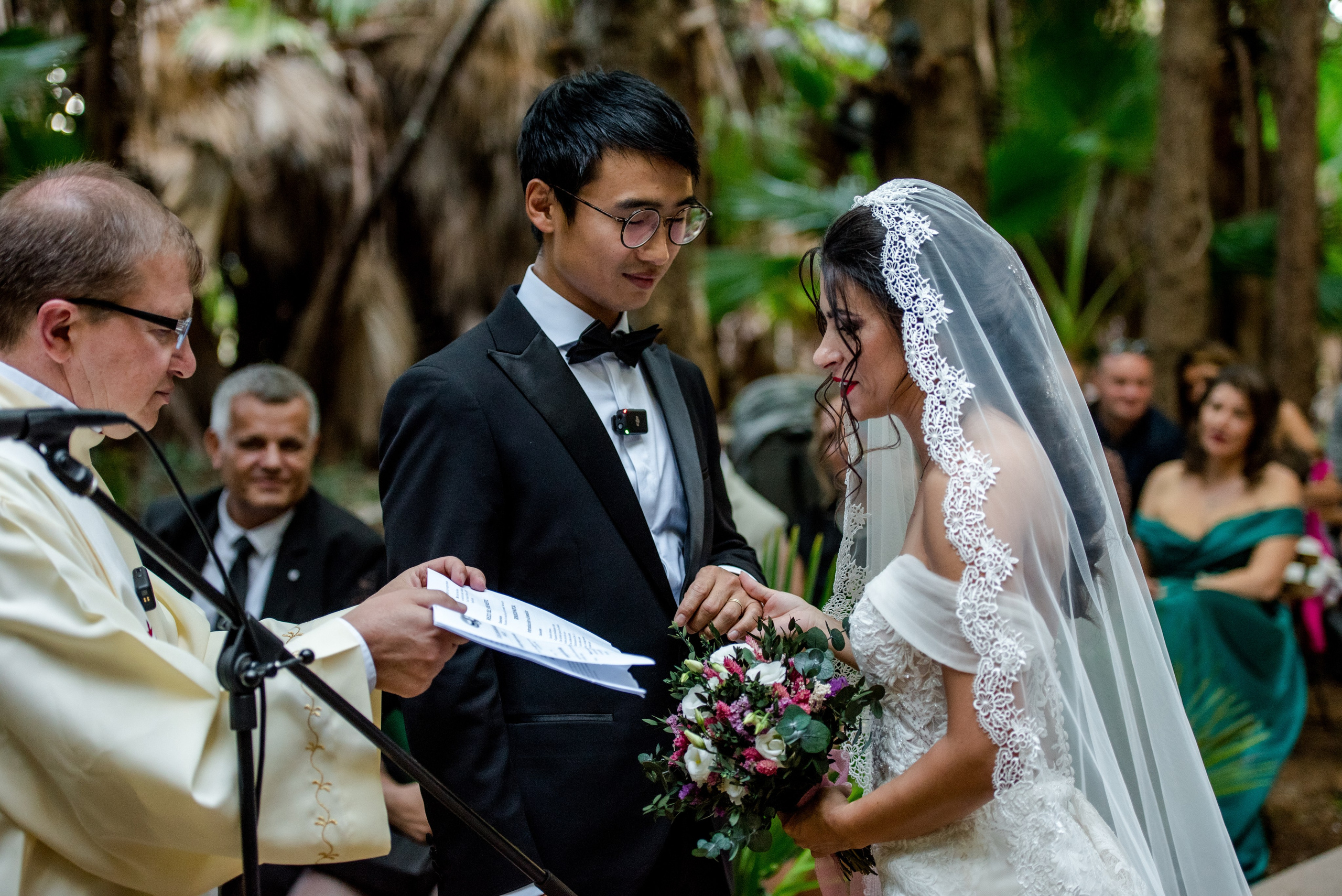 BYZO MEDIA. PETRU BYZO - family and children photographer in ROMANIA