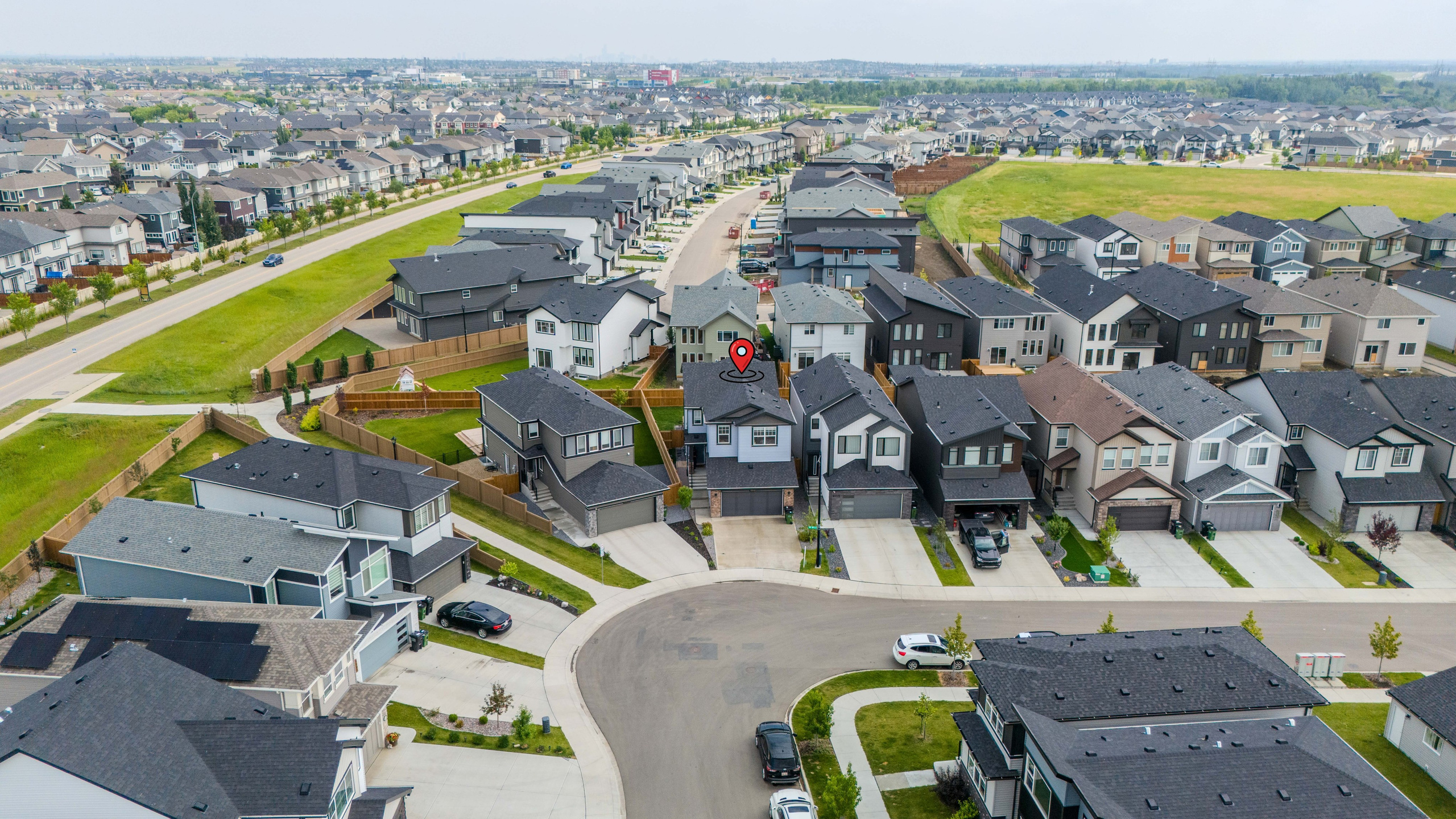 REAL ESTATE & COMMERCIAL PHOTOGRAPHY — EDMONTON. Prived Creation