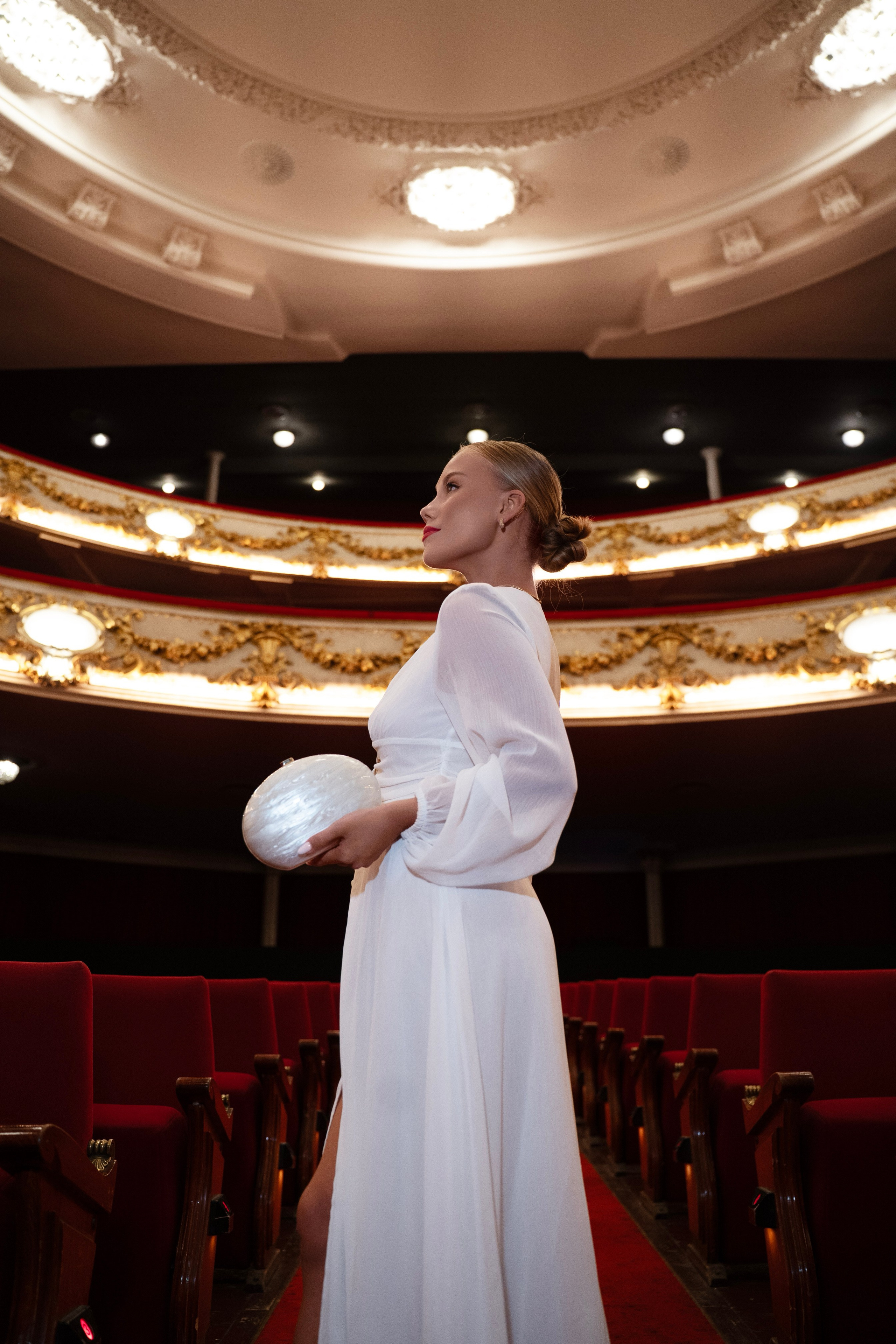 Theatre. Cinematic Photography in Spain | Photographer & Videographer