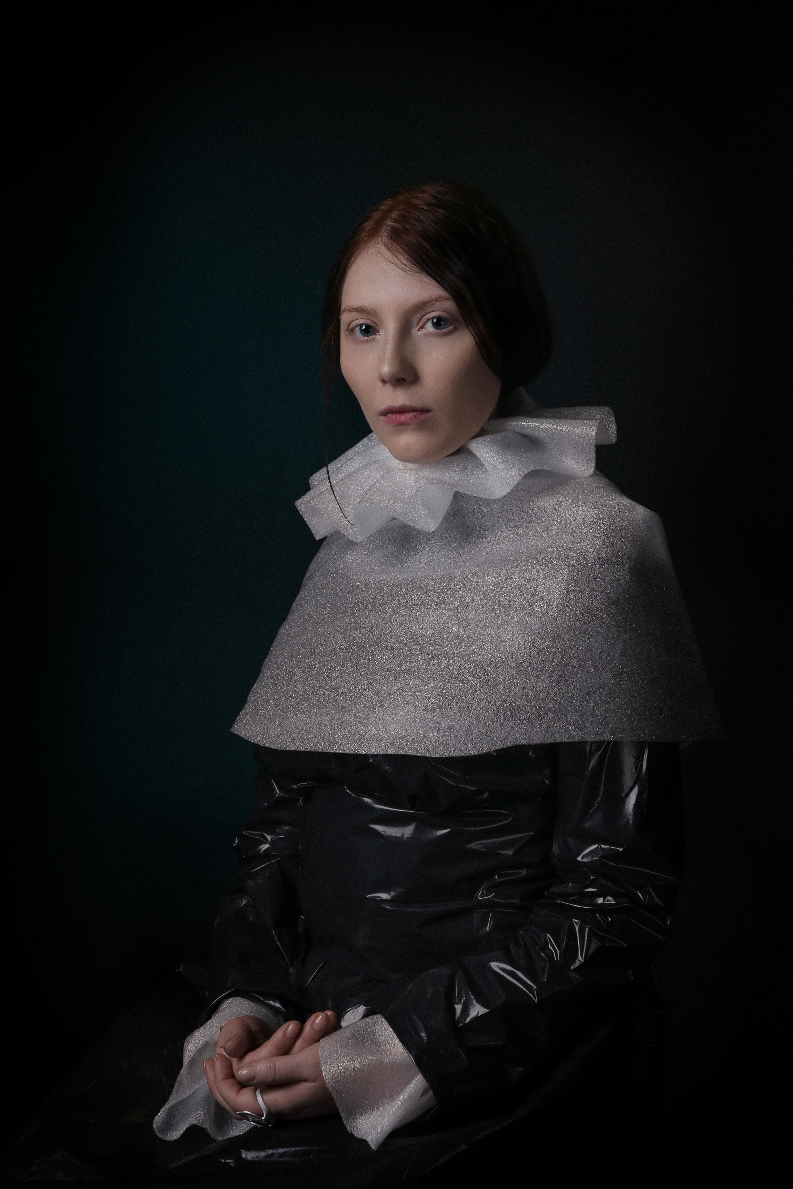 Rembrandt light, plastic, renaissance portrait портреты людей одетых в пакеты из под мусора