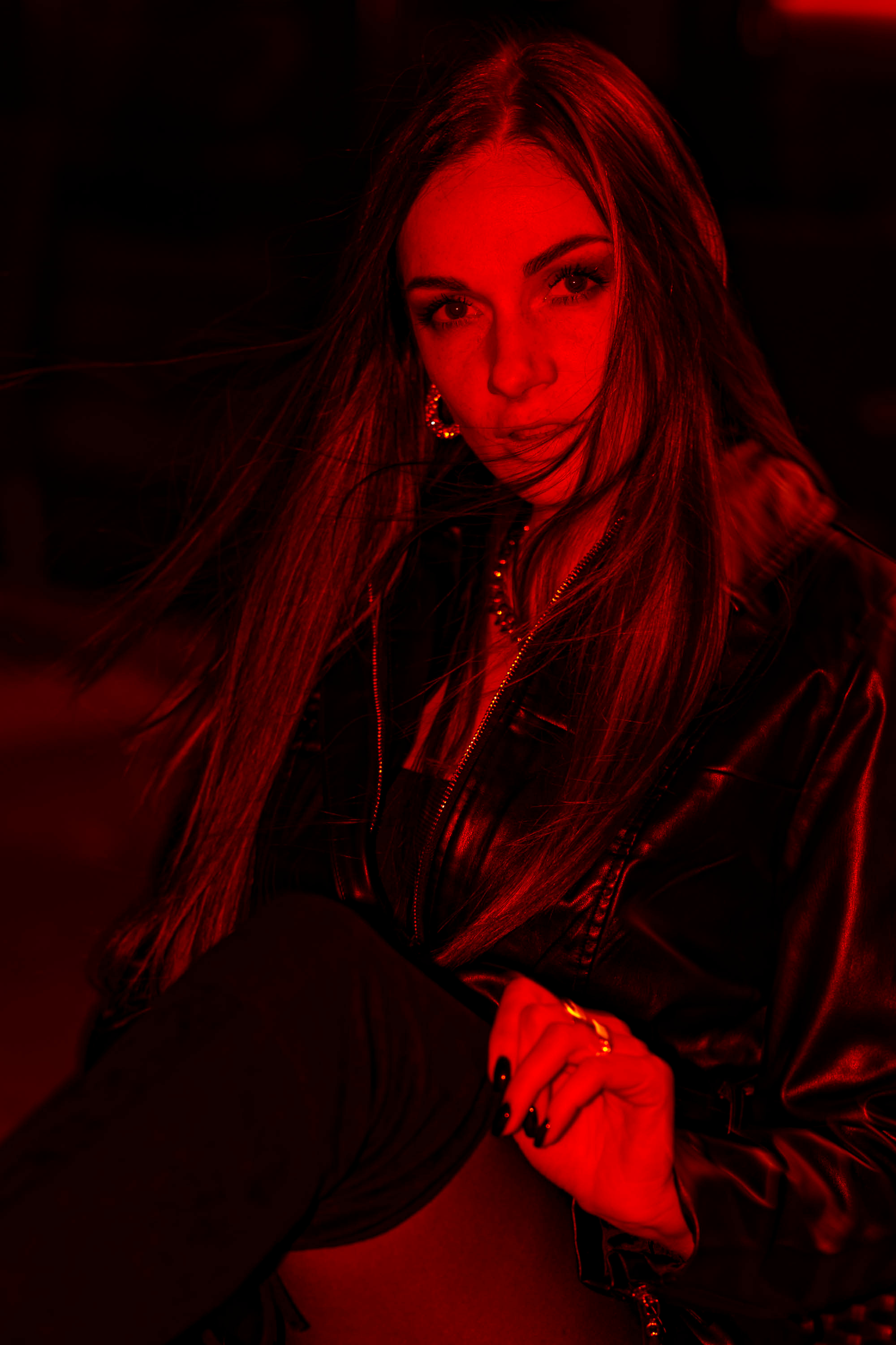 Yökuvaus kaupungin valoissa. Valokuvaaja Lahti, Helsinki Elena Salonen