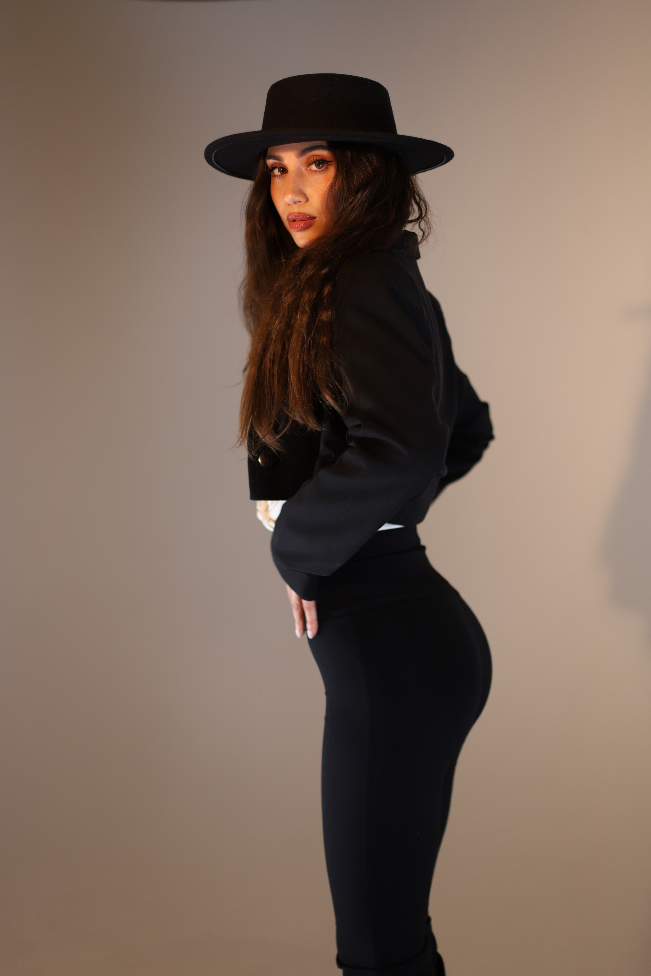 Aida. VALERIIA VIUNOVA individual shooting\love story\event\brand