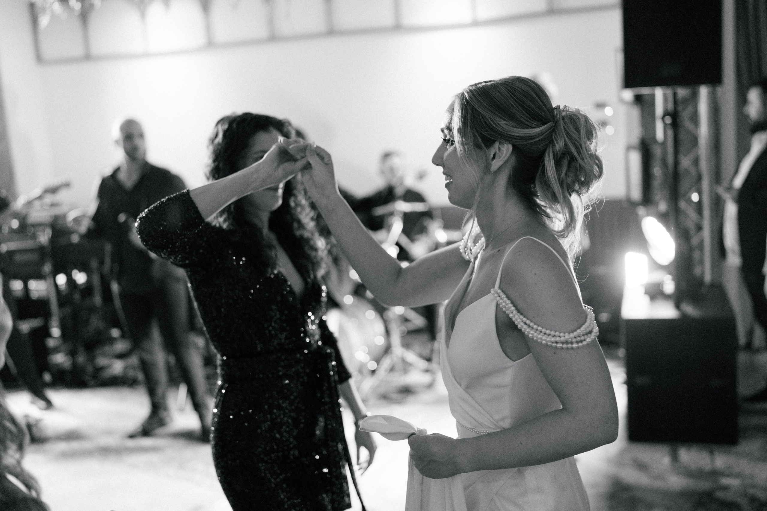 Madisson & Alex. Destination Wedding Photographer Alex Pasarelu