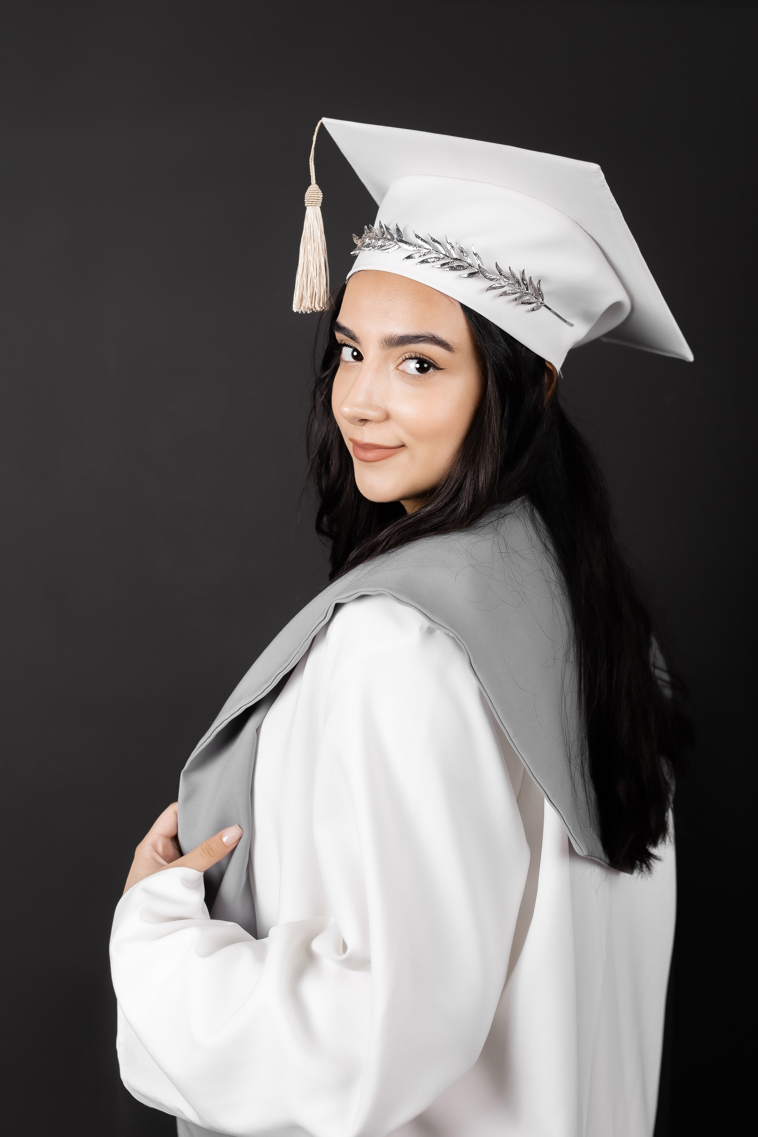 Premium mezun xalati, qara mezun geyimi, ag mezun libasi, qirmizi sarfli mezun paltari, mezun aksesuarlar, mezun papaqlari, mezun lentleri, mezun hediyyeleri, mezun fotosessiya geyimleri, mezun cekilisi ucun geyimler, mezun tedbirleri ucun aksesuarlar, mezun geyimlerinin icare ve satisi, premium mezun libaslari, mezun geyimleri online sifaris, mezun geyimleri Bakida, mezun geyimleri qiymetleri, mezun geyimleri modelleri, Mezun cekilisi, mezun fotosessiyasi, mezun cekilisi ucun geyimler, mezun mantiyasi cekilisi, mezun fotosessiya ideyalari, mezun gunu fotosessiya, mezun xatireleri, mezun papaqlari ile fotosessiya, mezun lentleri ile cekilis, ferdi mezun fotosessiyasi, qrup mezun cekilisi, mezun fotosessiya mekani, mezun ucun ideal cekilis fonlari, mezun fotosessiya aksesuarlari, mezun albomu sekilleri, mezun cekilisi poza ideyalari, universitet mezun fotosessiyasi, kollektiv mezun fotosessiyasi, mezun xalatlari ile cekilis, mezun mantiyasi fotosessiyasi, mezun geyimleri ile professional cekilis, mezun tebrik fotosessiyasi, en yeni mezun cekilis trendləri, mezun fotosessiya xidmetleri, premium mezun cekilisi, mezun cekilisi ucun dekorlar, mezun fotosessiyasi aksesuarlar, mezun gunu en gozel fotolar, mezun cekilisi fotostudiya, bakida mezun fotosessiyasi, xaricde mezun cekilisi, mezun gunune ozel cekilis,Məzun mantiyaları, eksklüziv məzun geyimləri, ağ və qara məzun libasları, məzun üçün xüsusi şarf modelləri, məzun papağı və aksesuarları, fərdi dizayn məzun geyimləri, məzun tədbiri üçün ən yaxşı seçimlər, məzun fotosessiyası üçün ideal libaslar, məzun mərasimi geyimləri, keyfiyyətli məzun mantiyası, rahat və şık məzun geyimləri, məzun üçün lent və tac modelləri, məzun simvolik medalları, icarəyə verilən məzun libasları, məzun geyimlərinin sərfəli qiymətləri, onlayn məzun geyimi sifarişi, məzun paltarı mağazası, dəbli məzun geyimləri, premium məzun mantiyalarının satışı, universitet məzunları üçün mantiyalar, kollektiv məzun geyimləri, məktəb məzunları üçün geyimlər, diplom mərasimi üçün geyimlər, fərqli rəngdə məzun libasları, ən yeni məzun geyimləri, rahat və premium məzun geyimi seçimləri, Bakıda məzun geyimi mağazası, məzun üçün ən yaxşı libaslar