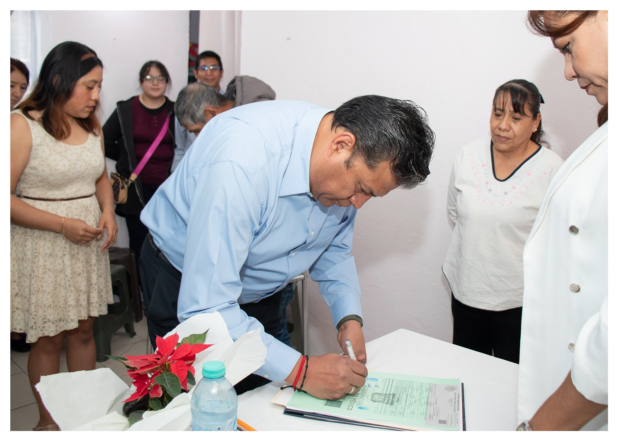 Cobertura fotográfica de ceremonia: Boda civil. Marisol Murillo Fotógrafa profesional en Chimalhuacán, Edo. de México