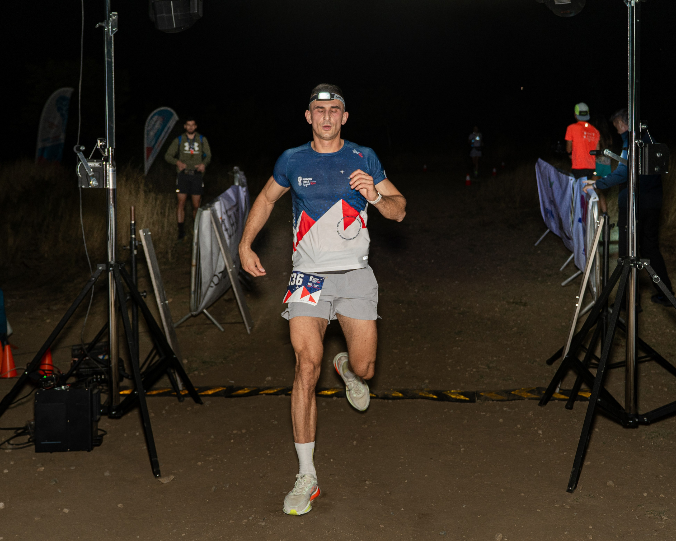 Night Run 2025. «Plovdiv Hills in MARKOVO» е състезание по планинско бягане