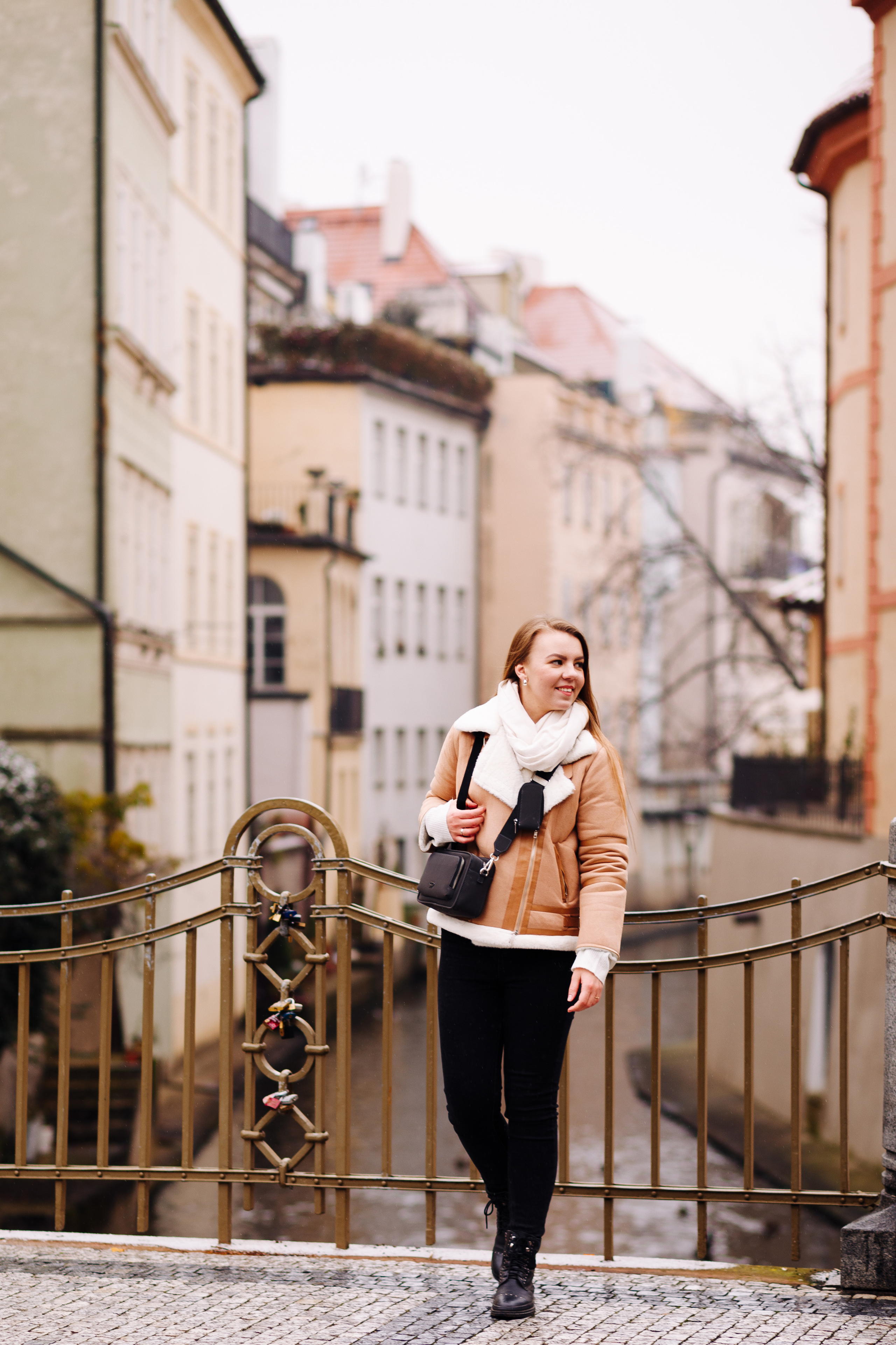 Marie. Photographer in Prague for tourists