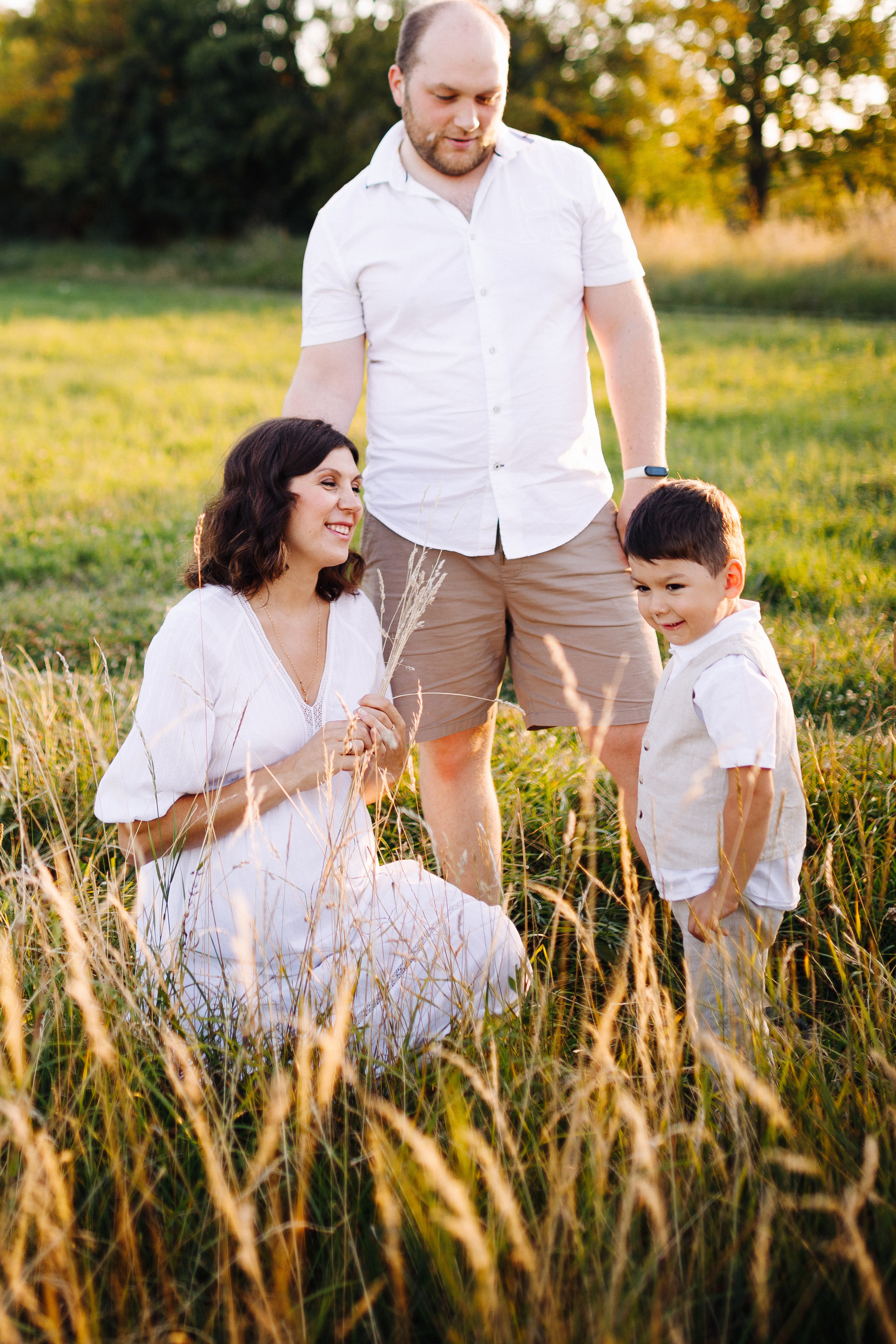 Galya, Sergei & Petya Family photoshoot in Divoka Sarka. Photographer in Prague for tourists