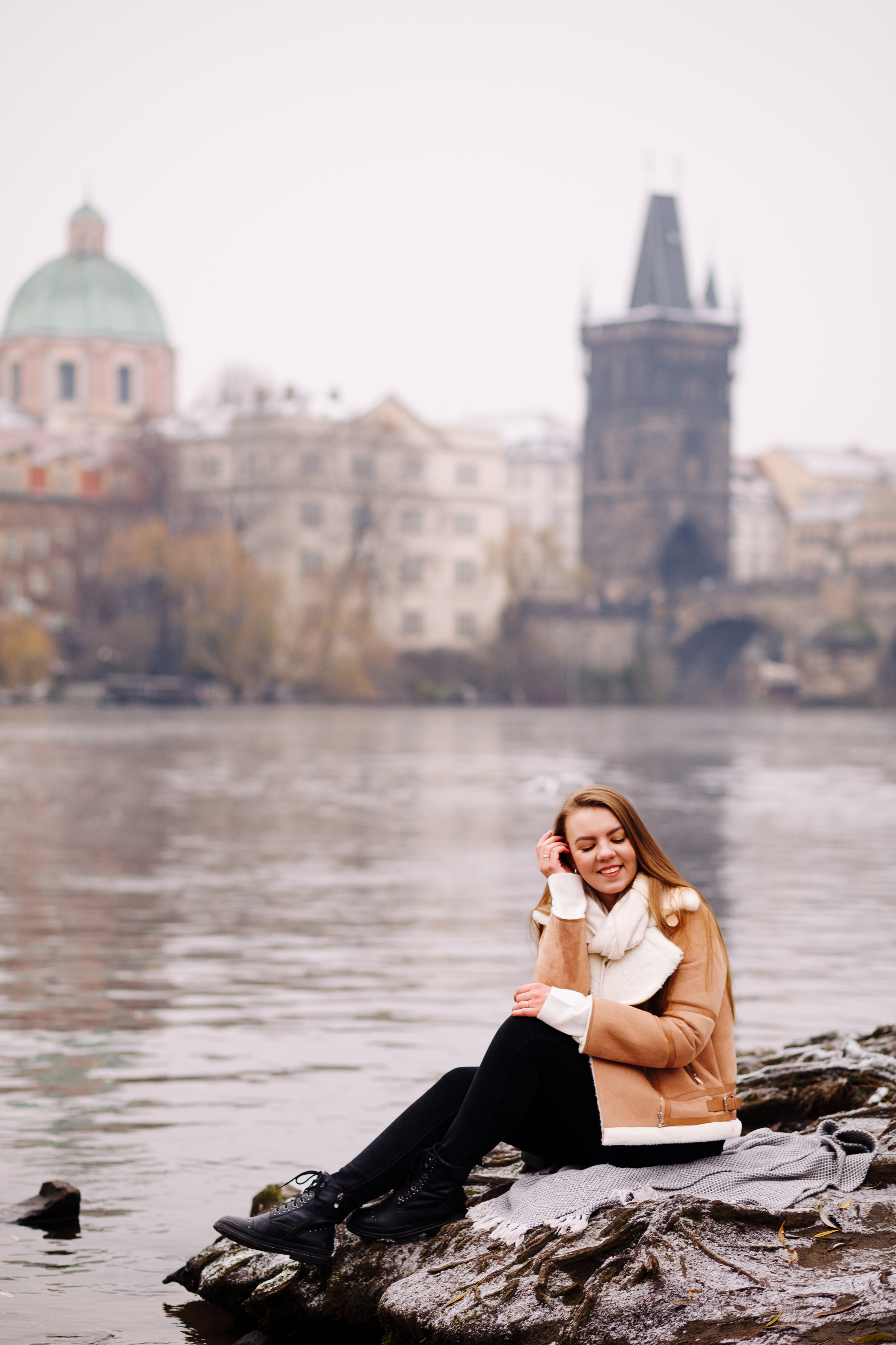 Marie. Photographer in Prague for tourists