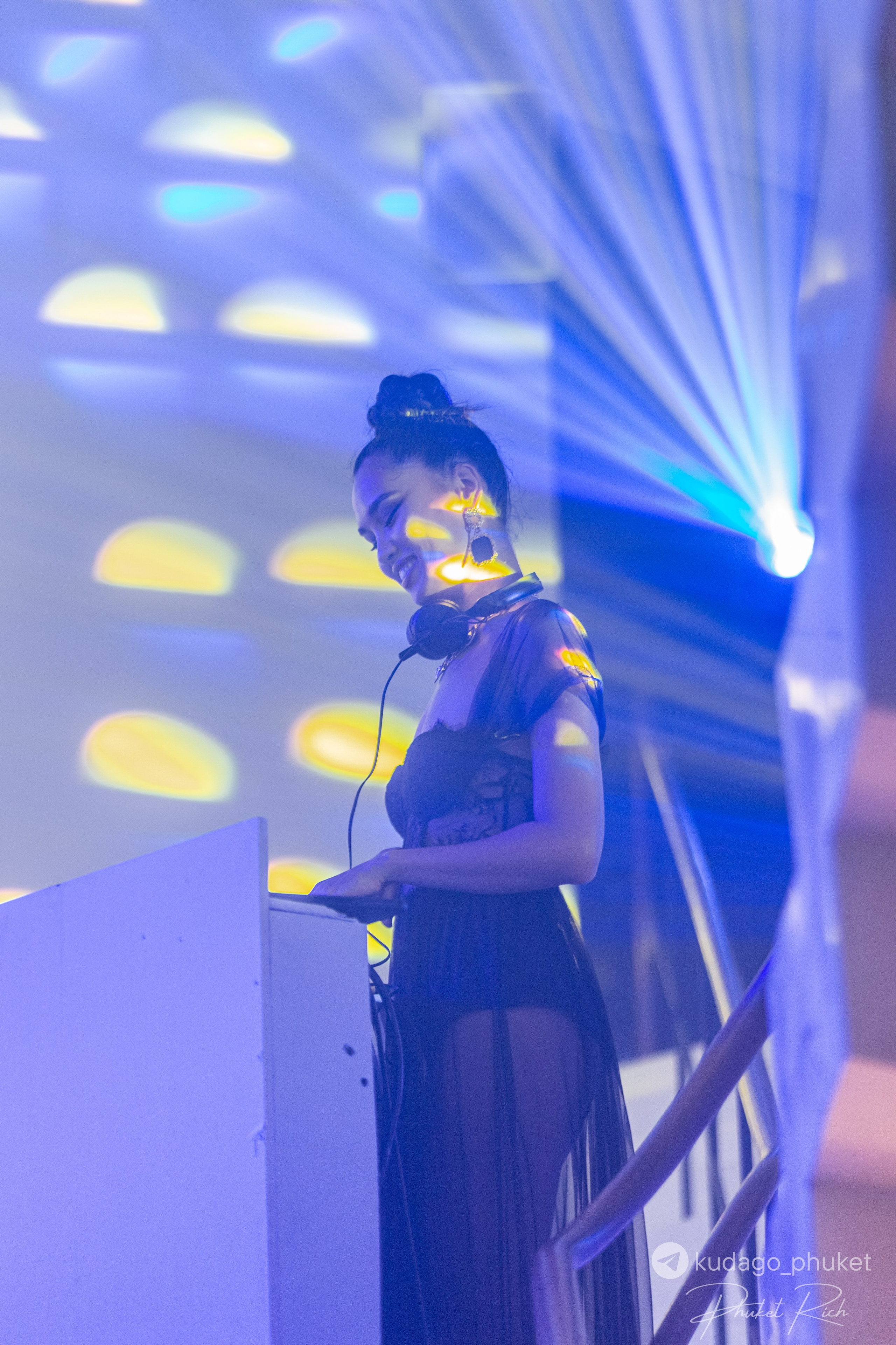 Вечеринка «Код да Винчи» | Фоторепортаж | Афиша | DAVAYSXODIM.com PHUKET. АФИША|ФОТОРЕПОРТАЖИ|ИВЕНТЫ|ПХУКЕТ