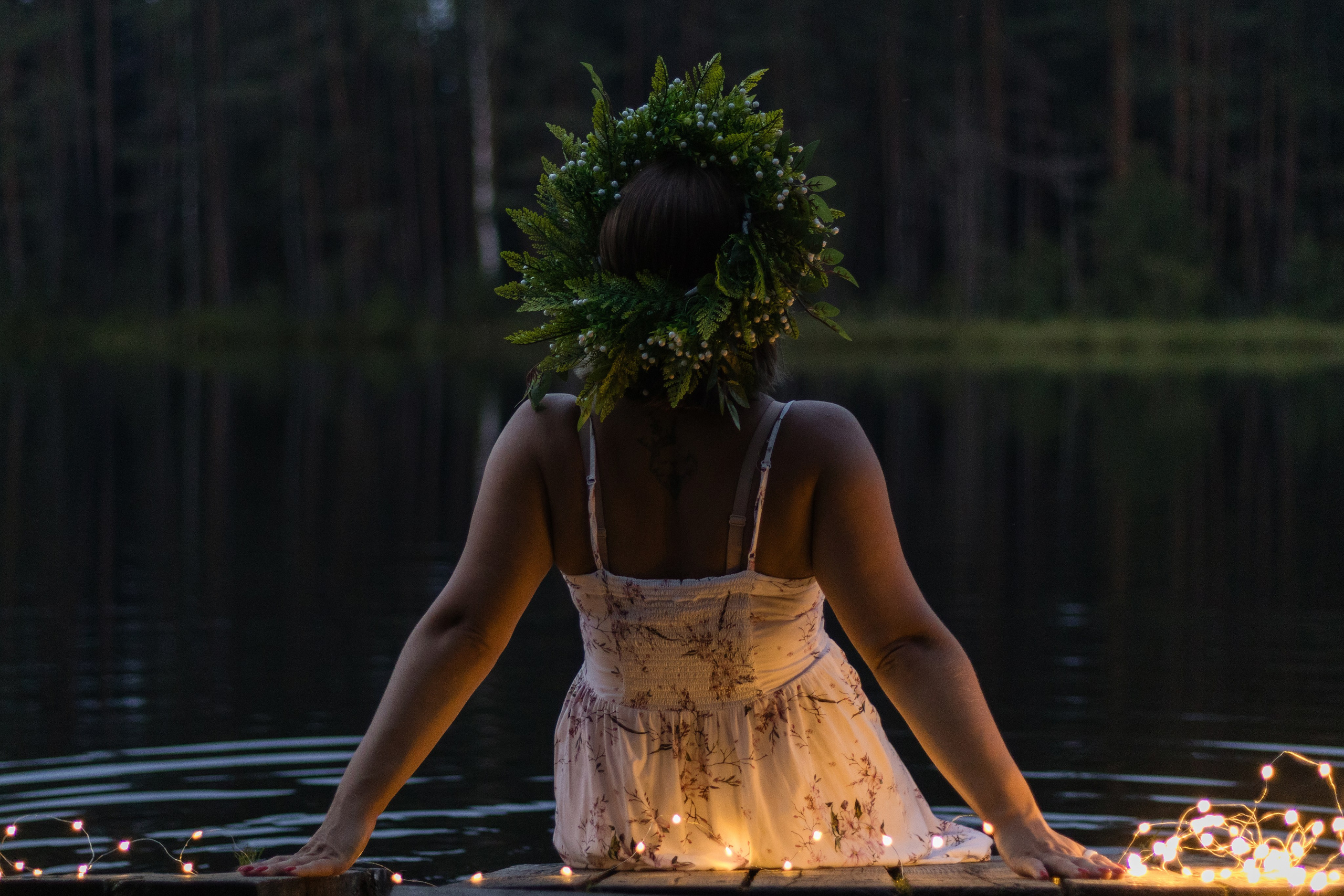 Фотосессия Светланы на берегу светлого озера Даугавпилс