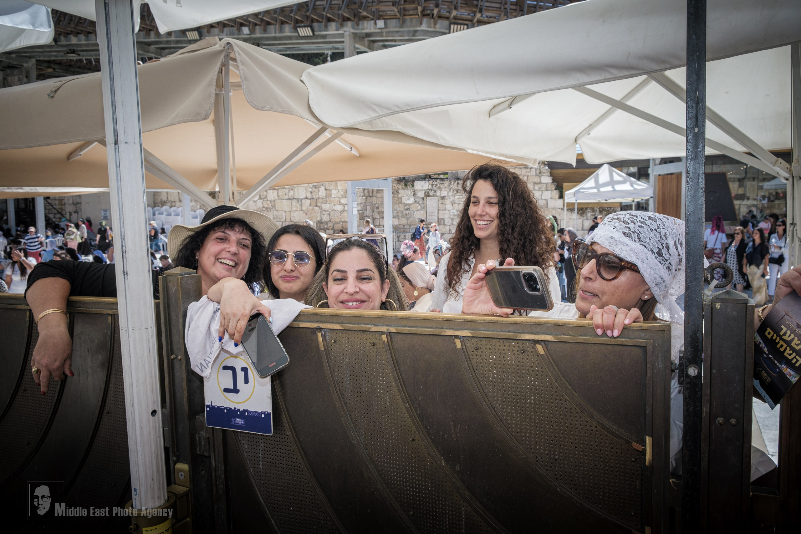 Lior & Avi … Jerusalem…. Middle East Photo Agency — Photography & Event Magnets — סוכנות צילום והדפסת מגנטים לאירועים