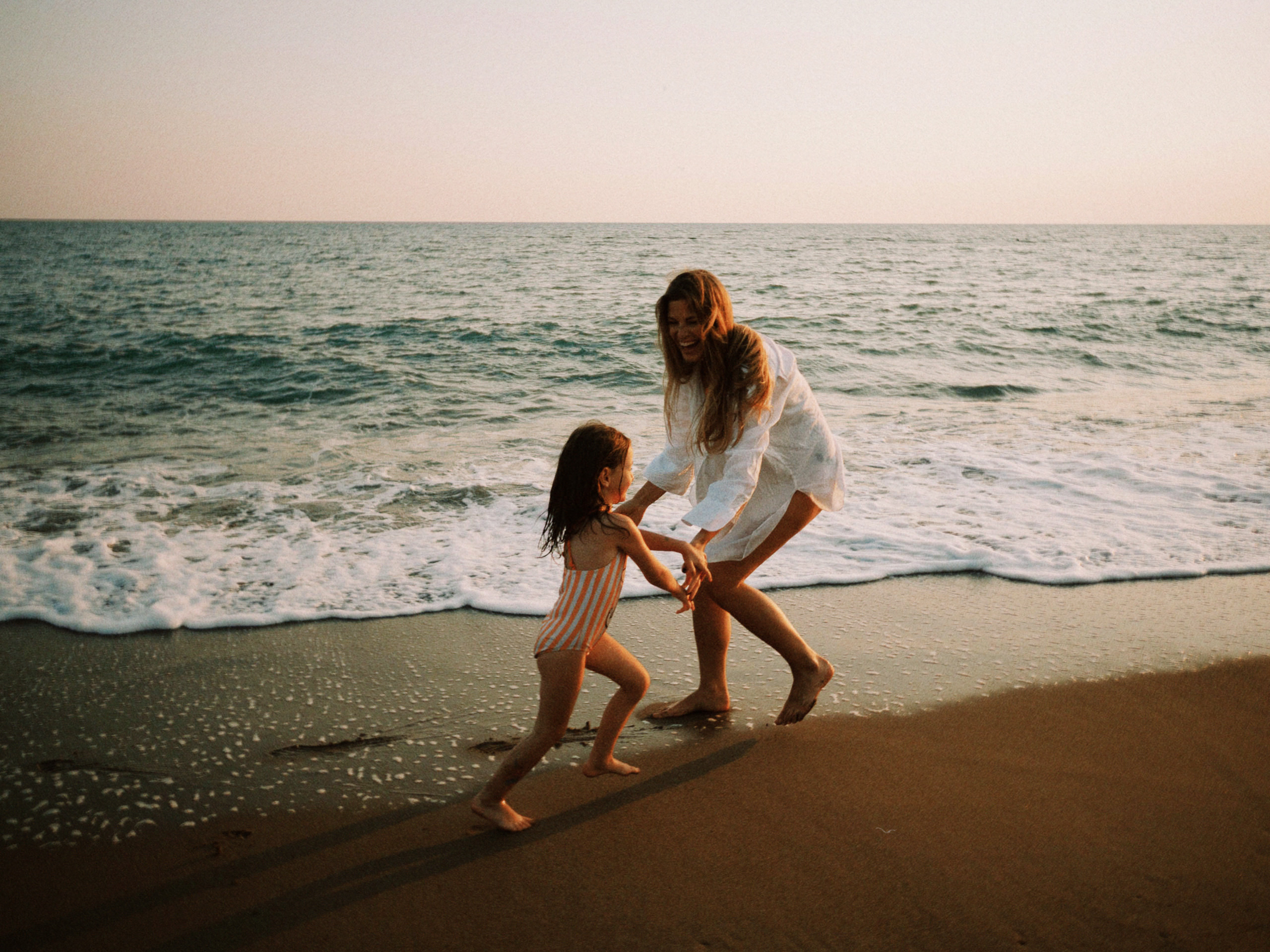 LAURA&ALICE. Photographer Inna Mendelson