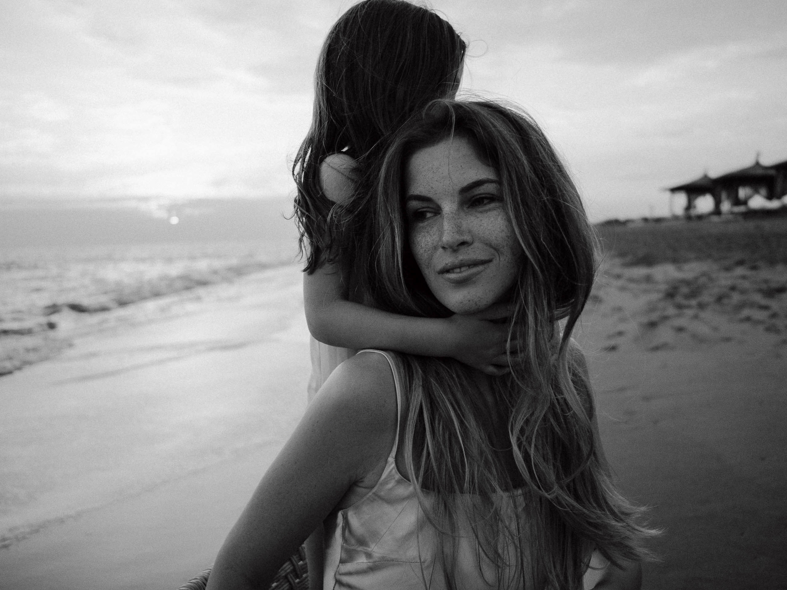 LAURA&ALICE. Photographer Inna Mendelson